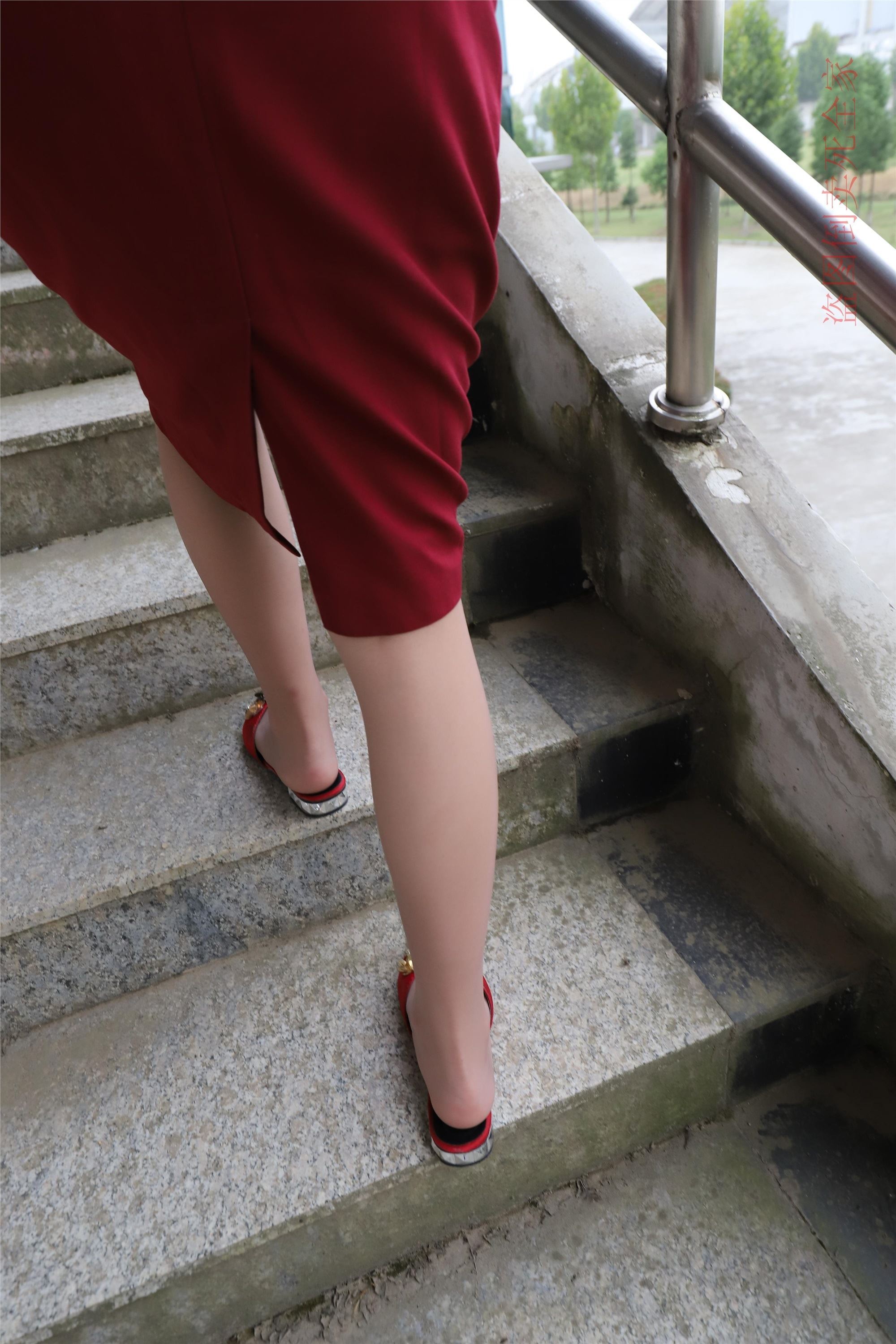 大西瓜套图 S026 红制服 682p1