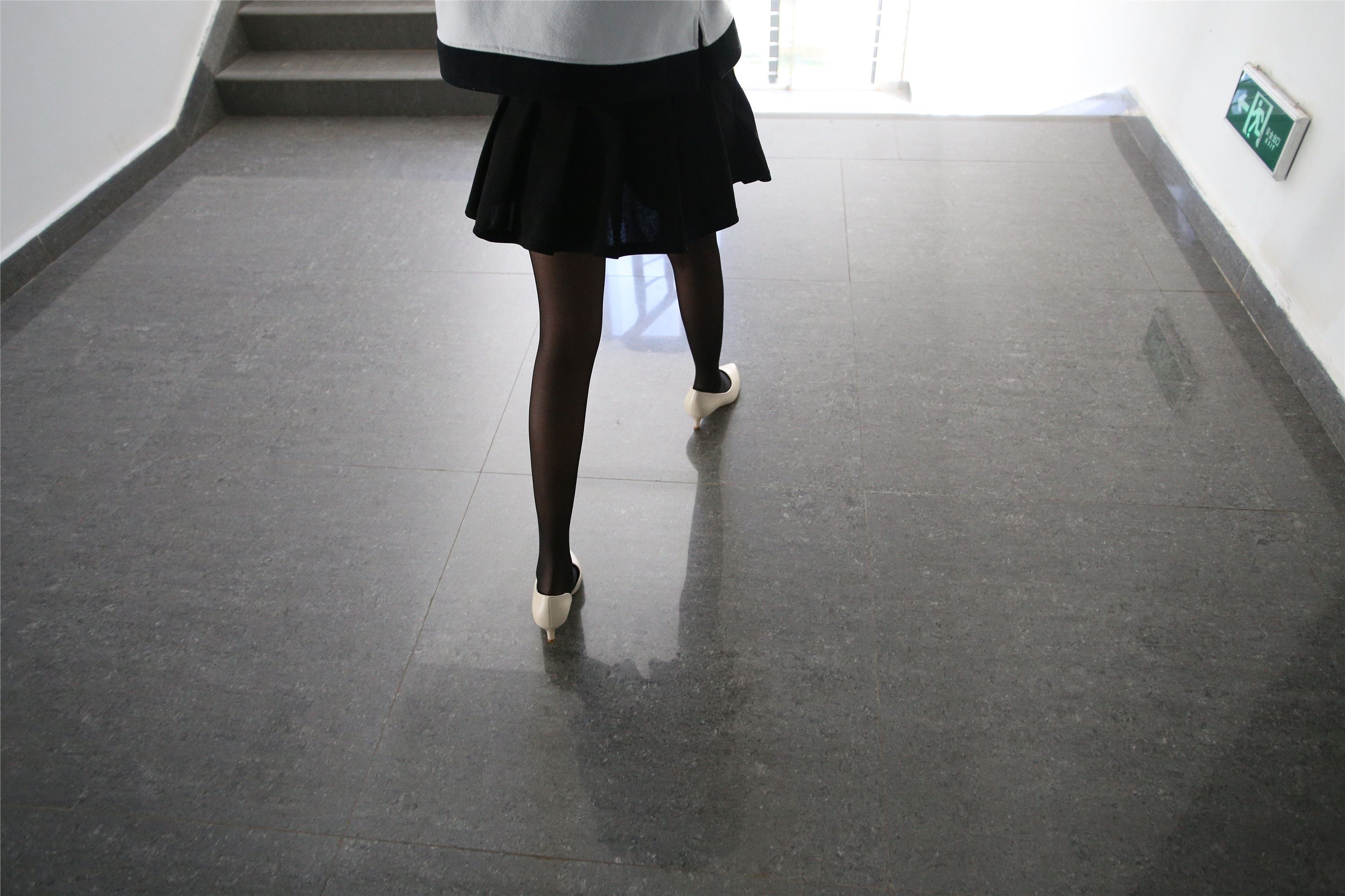 大西瓜套图 S016 搭讪自习黑丝189p