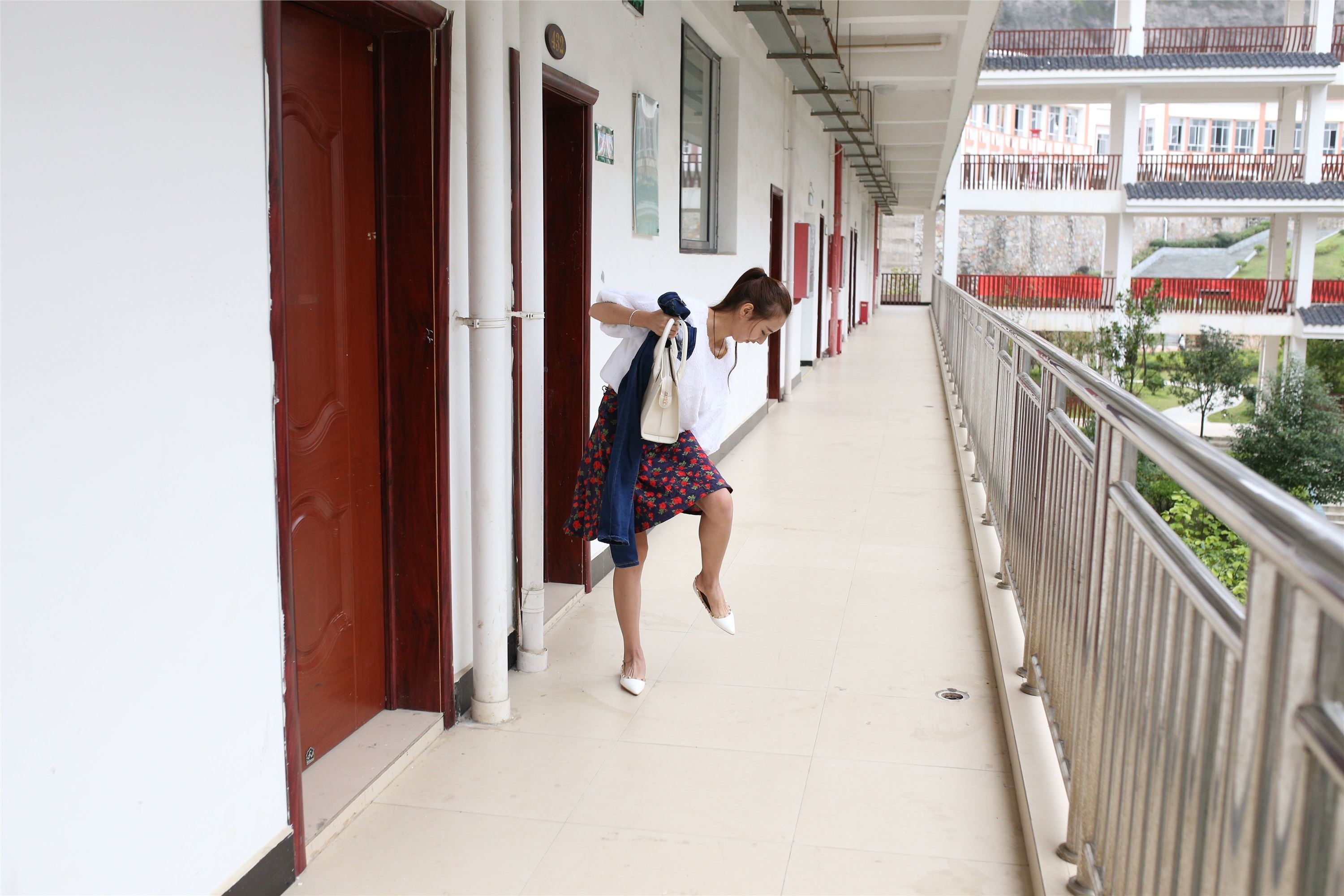 大西瓜套图 S006 白船袜月133p