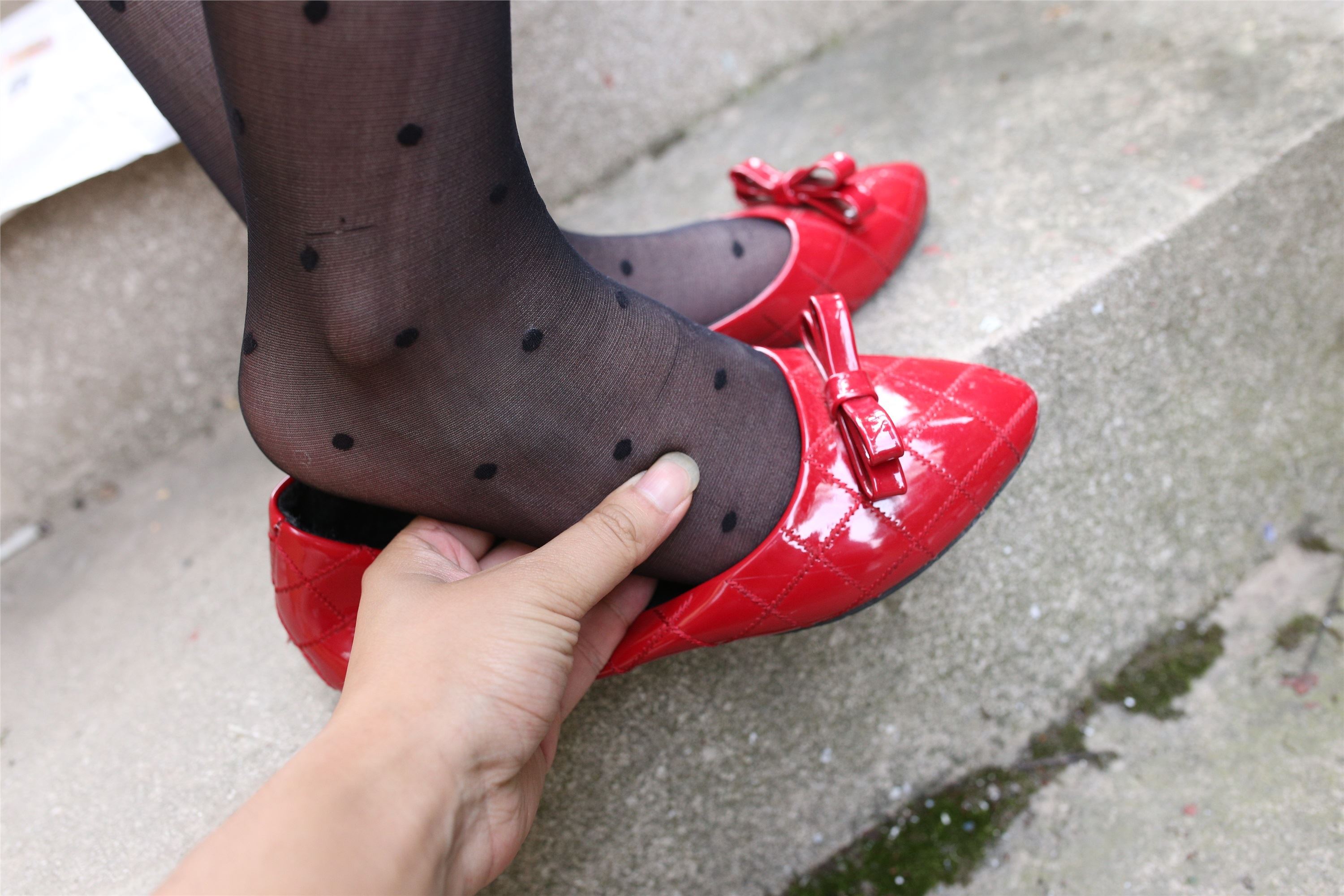 大西瓜套图 S009 红嘴唇少妇337p1