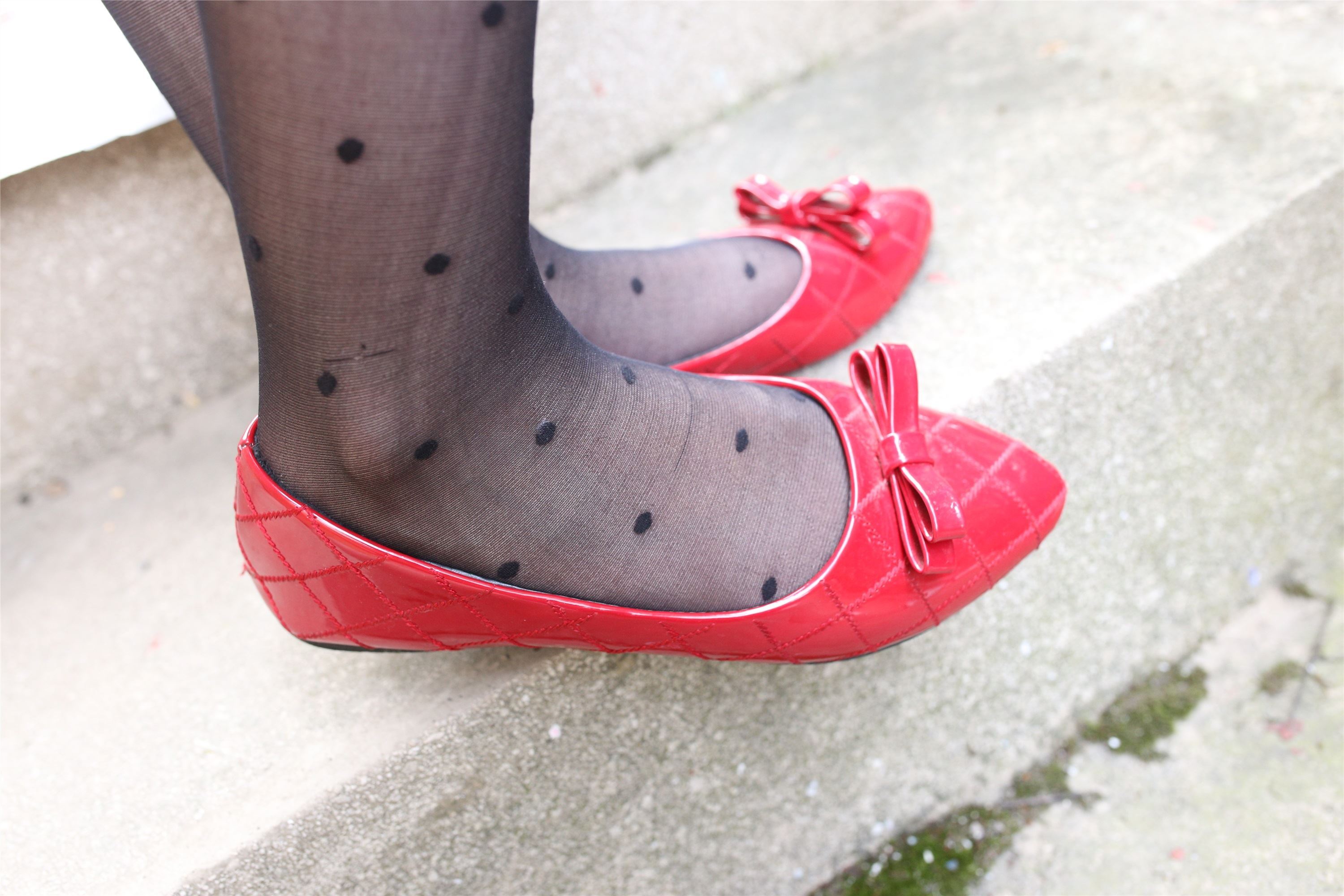 大西瓜套图 S009 红嘴唇少妇337p1