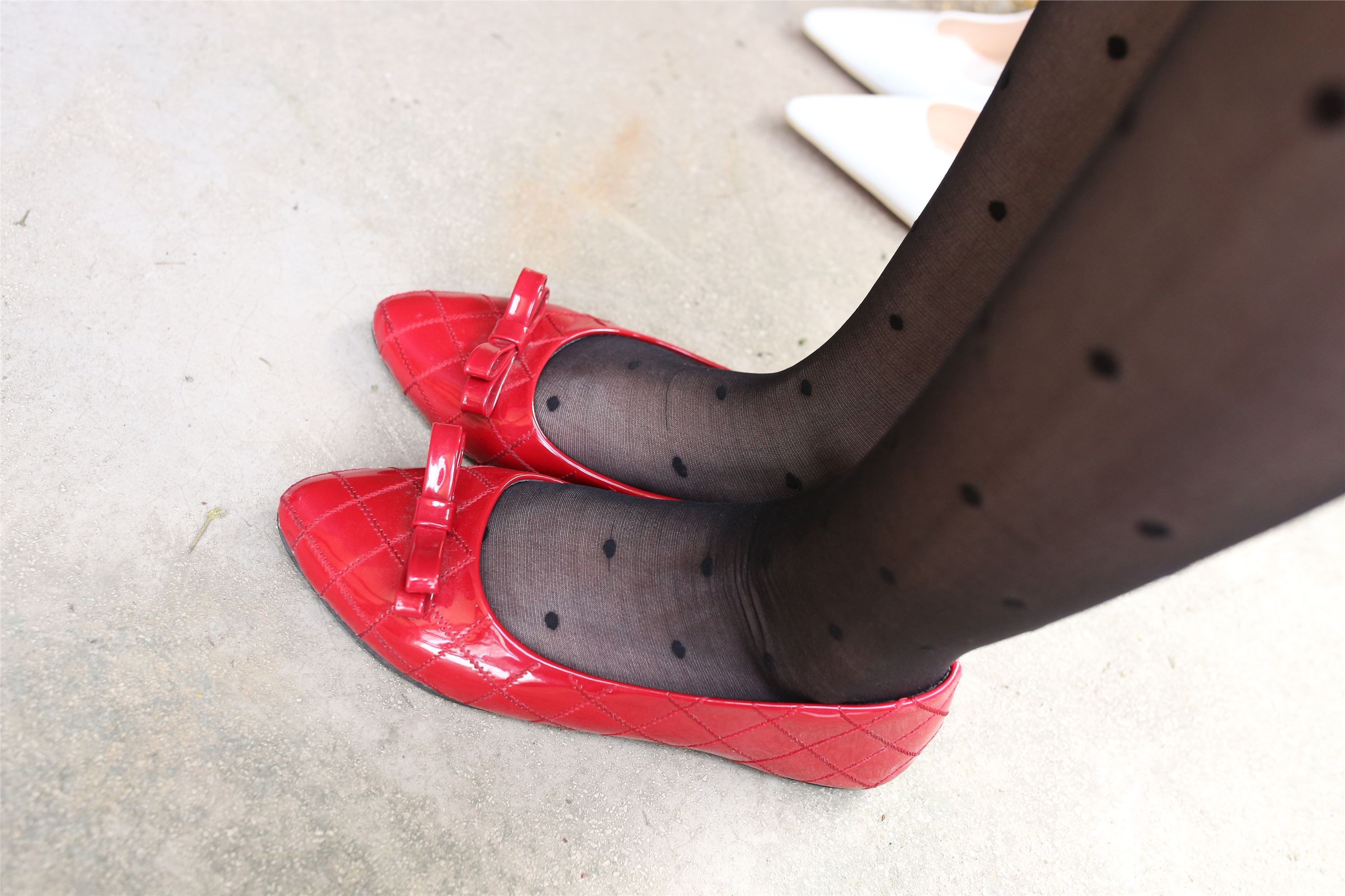 大西瓜套图 S009 红嘴唇少妇337p1