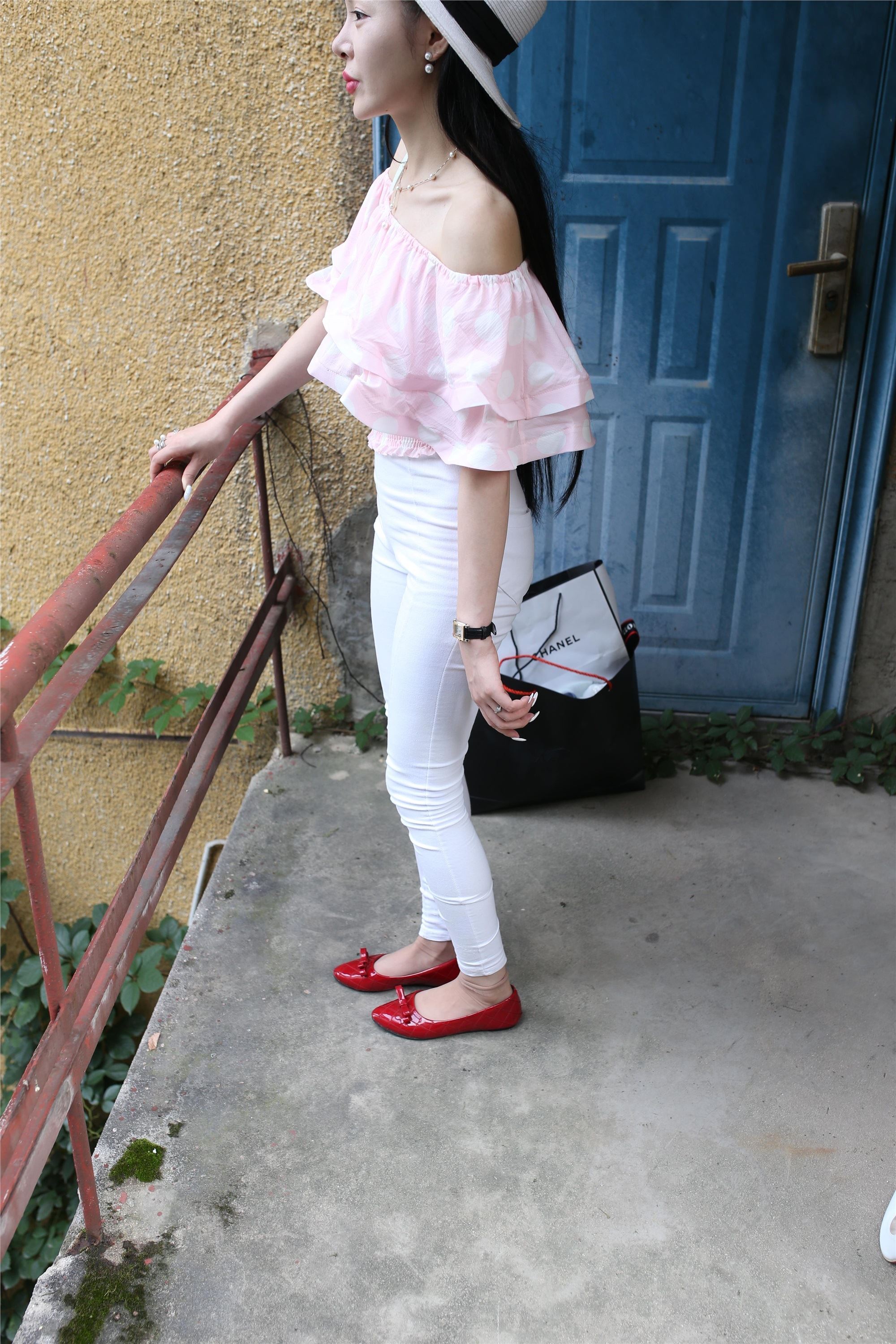 大西瓜套图 S009 红嘴唇少妇337p1