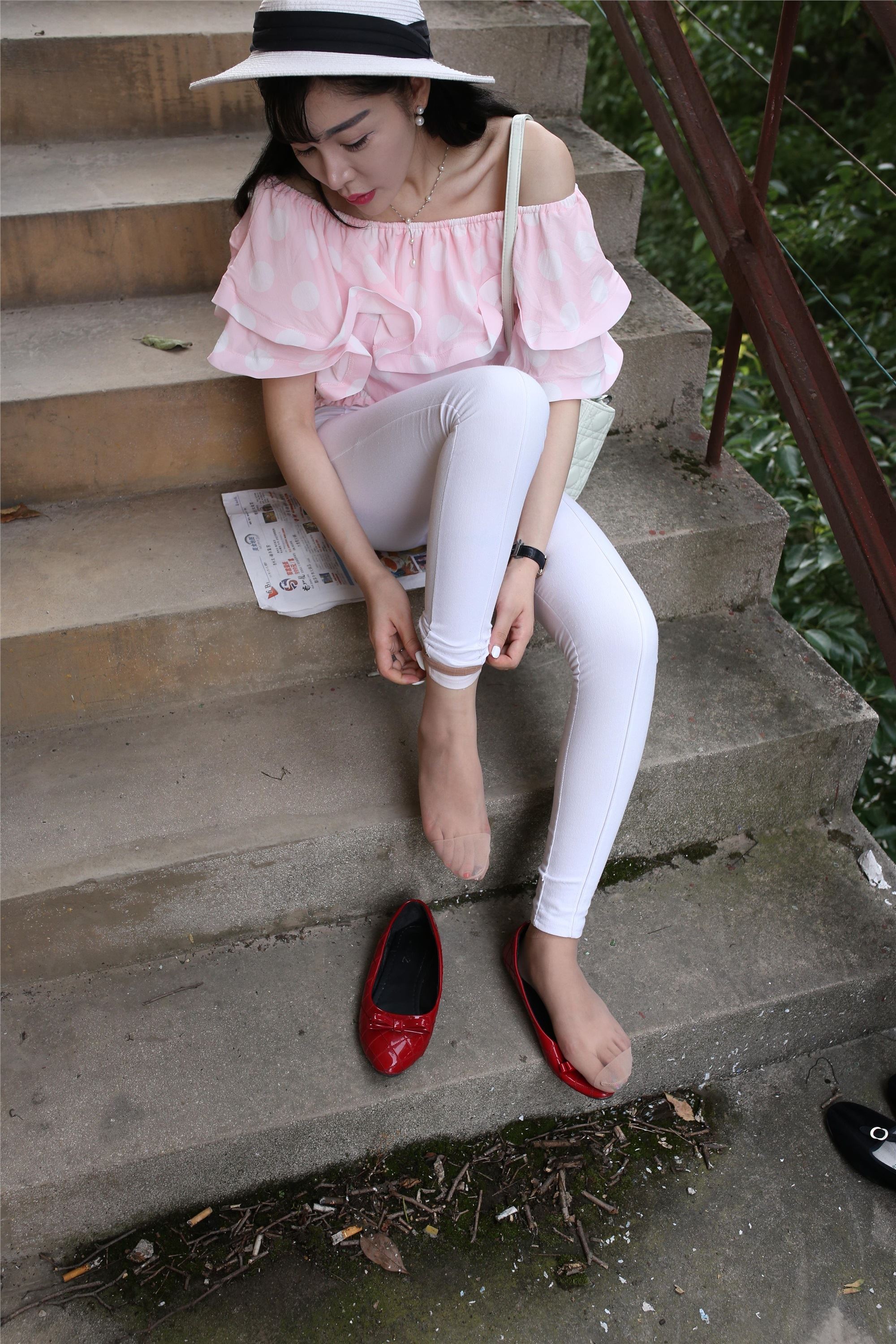 大西瓜套图 S009 红嘴唇少妇337p1