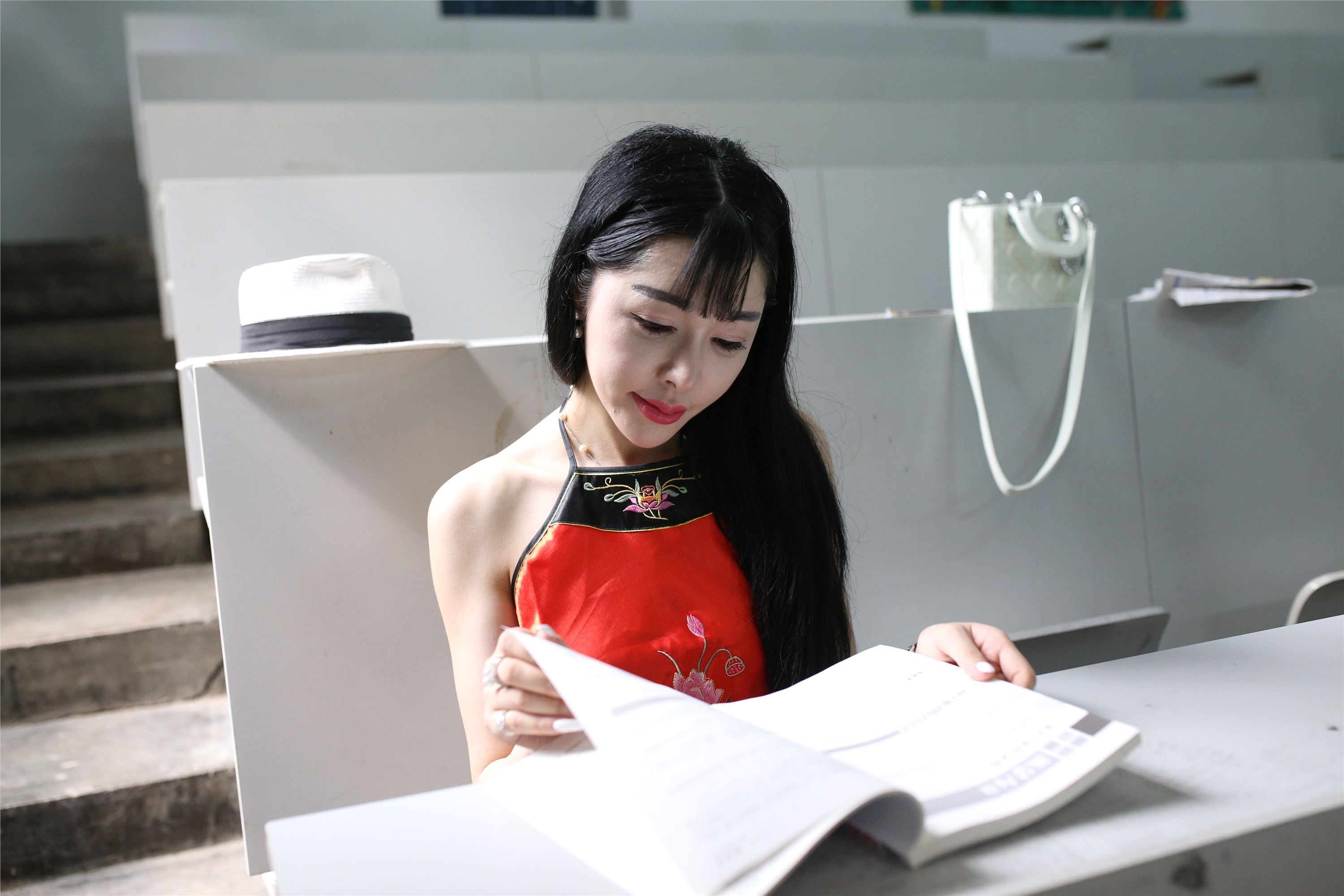 大西瓜套图 S009 红嘴唇少妇337p1