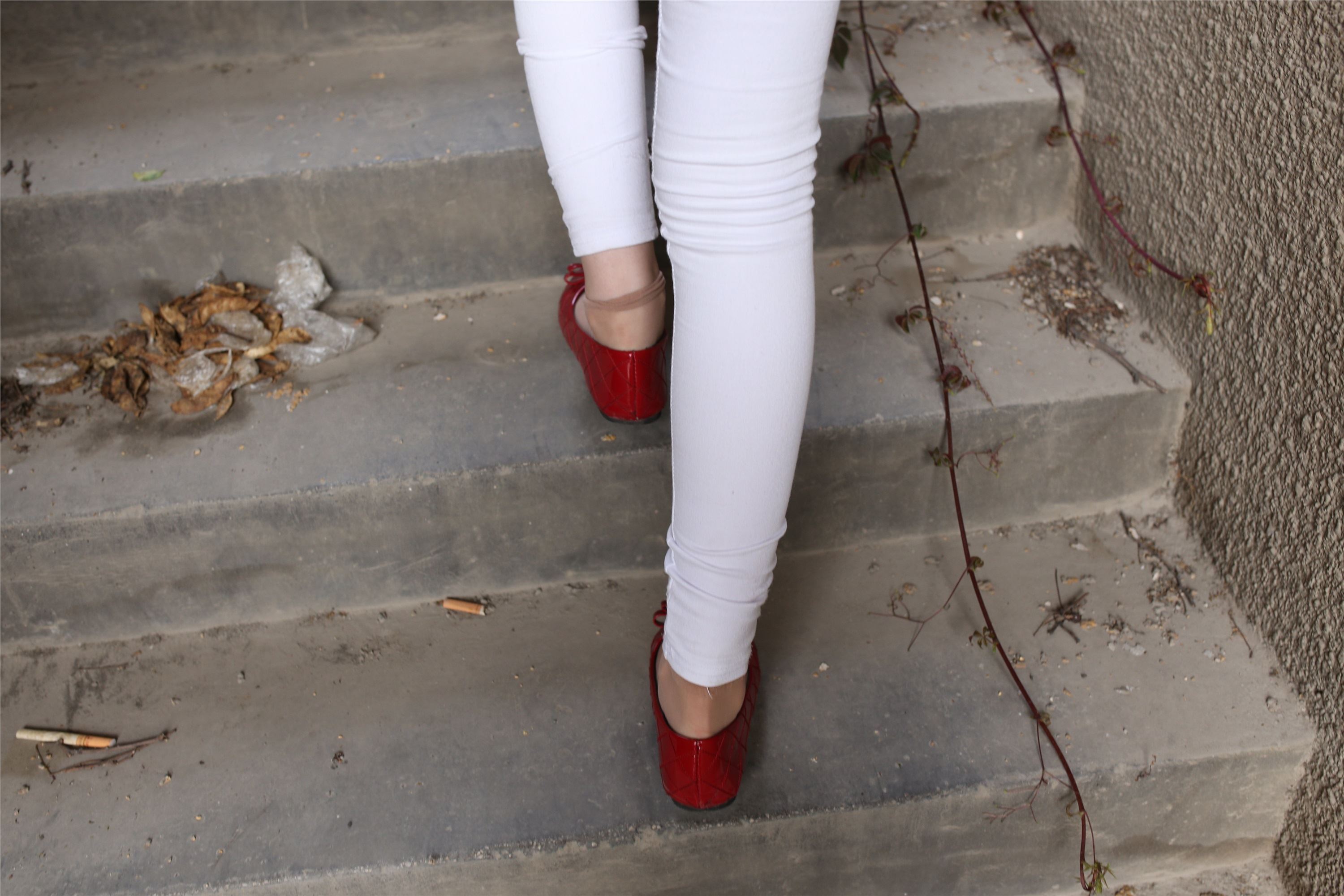 大西瓜套图 S009 红嘴唇少妇337p2