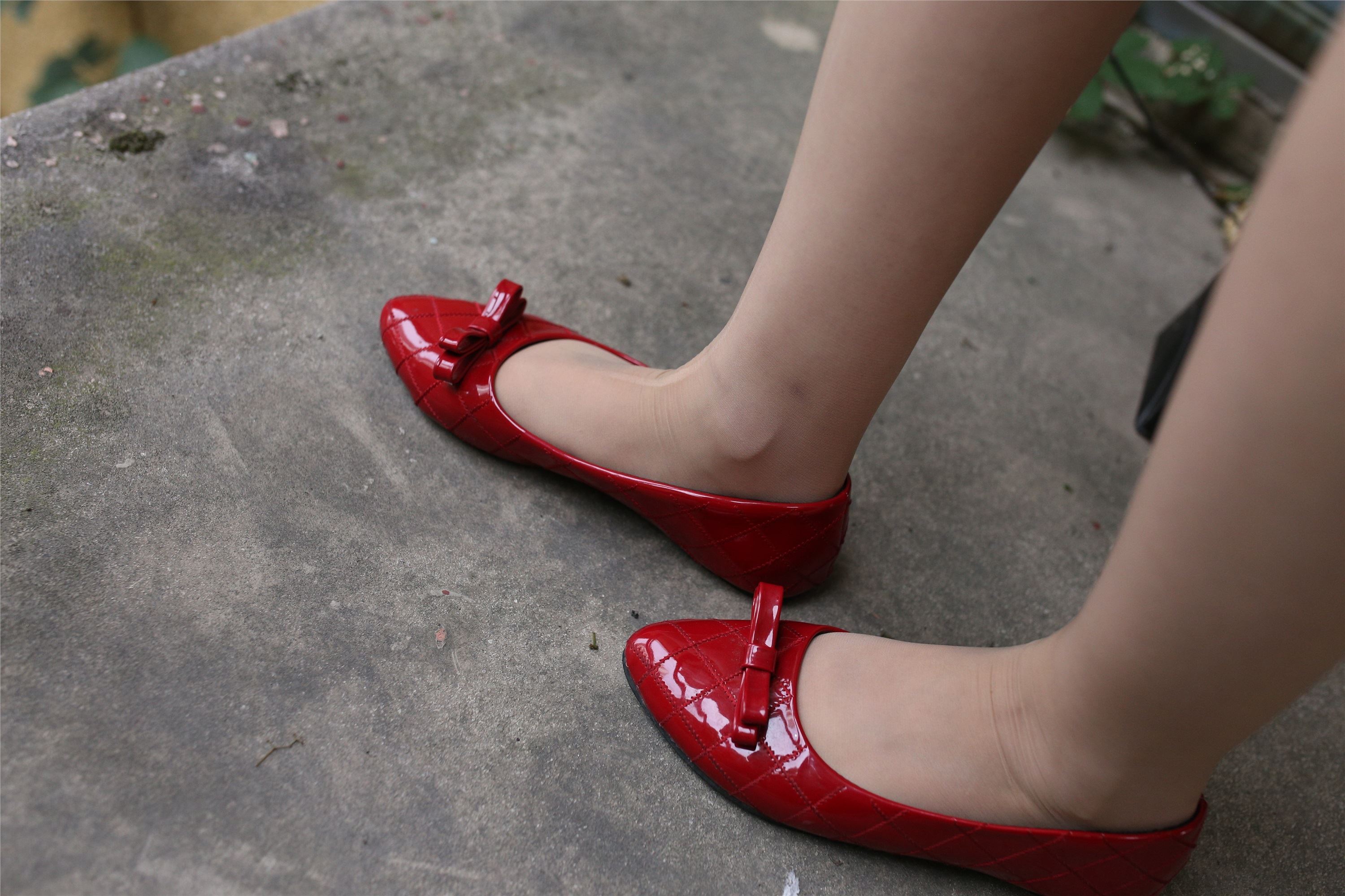 大西瓜套图 S009 红嘴唇少妇337p2