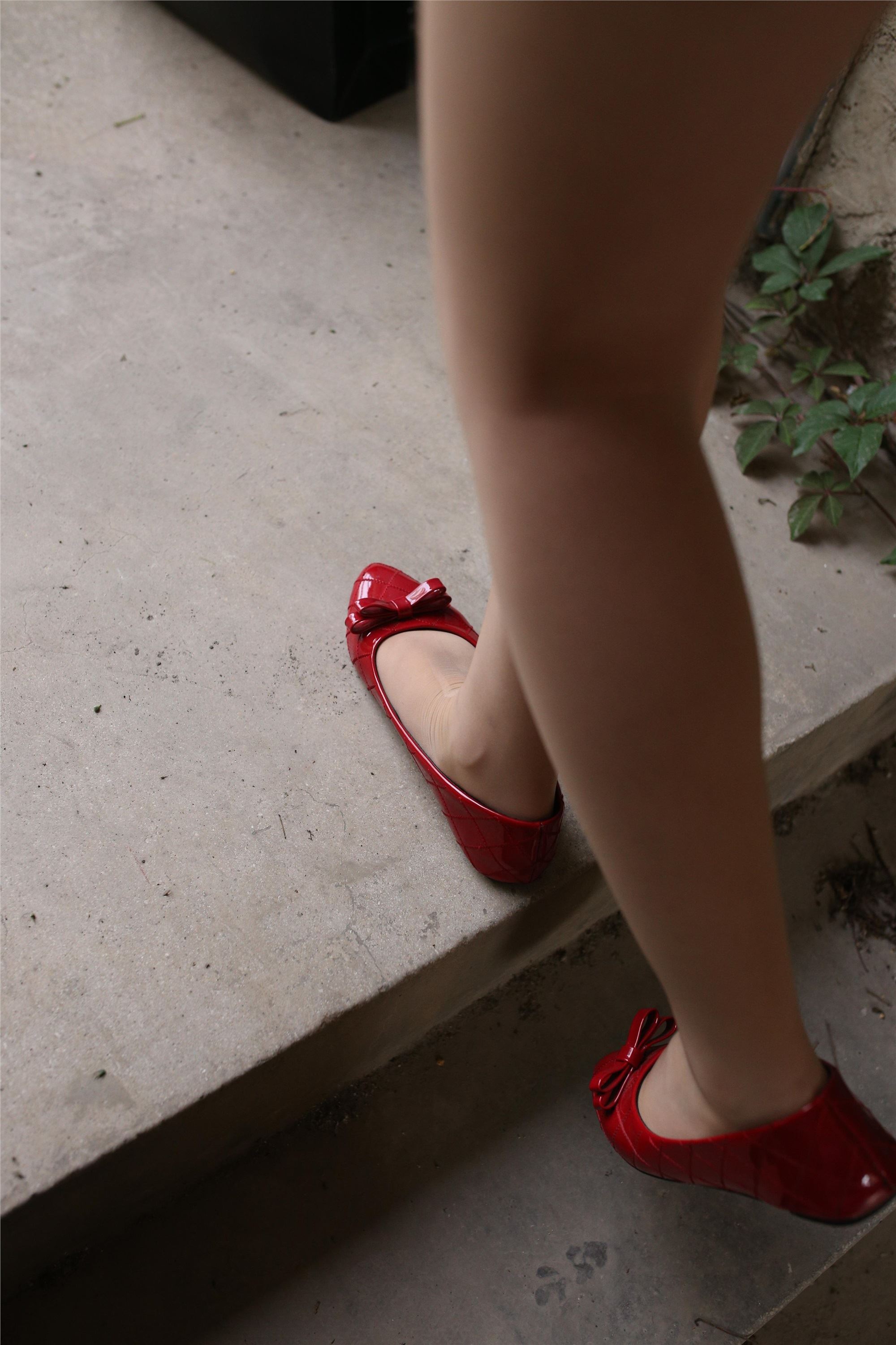 大西瓜套图 S009 红嘴唇少妇337p2