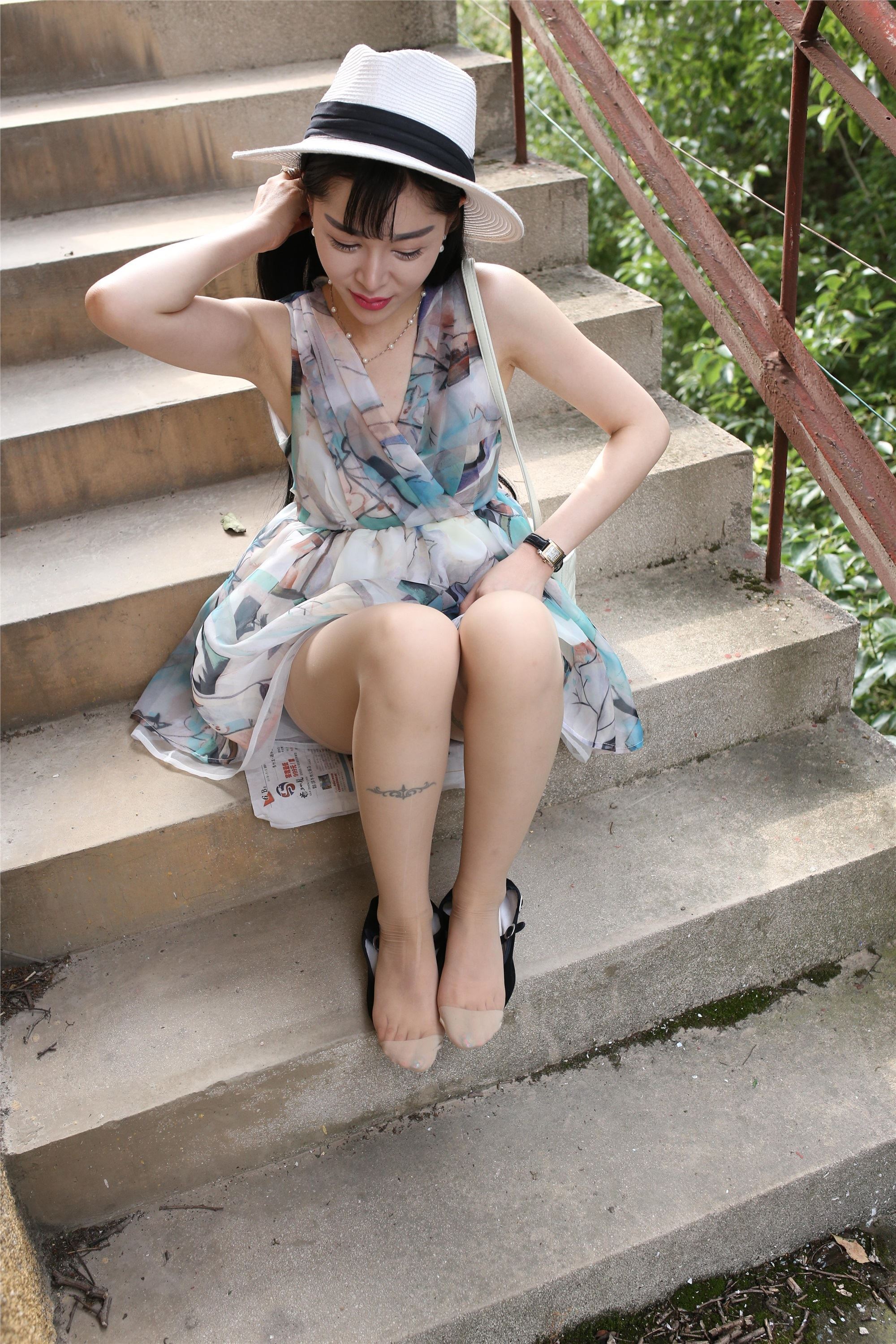 大西瓜套图 S009 红嘴唇少妇337p2