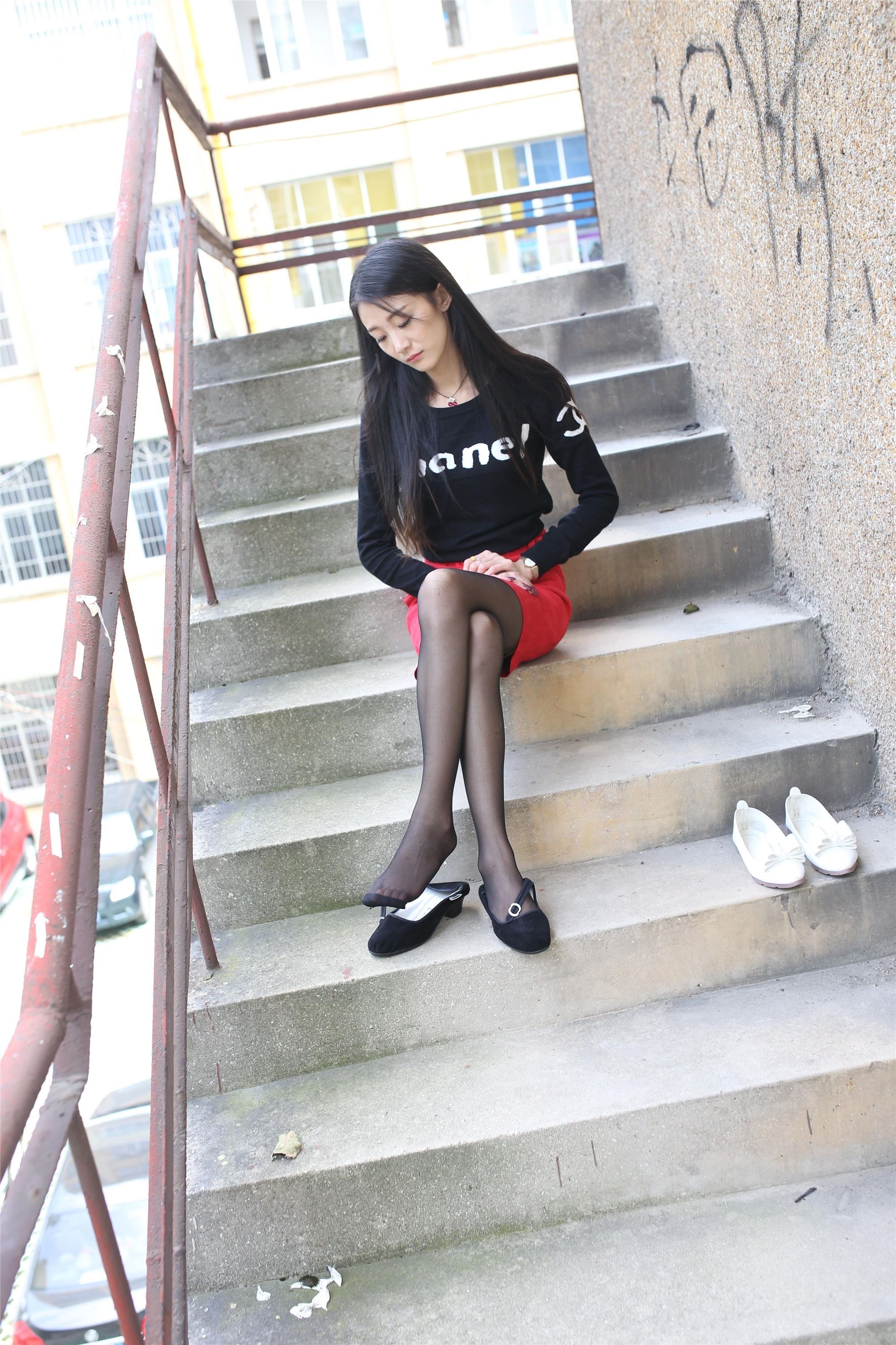 大西瓜套图 S011 黑丝 47p