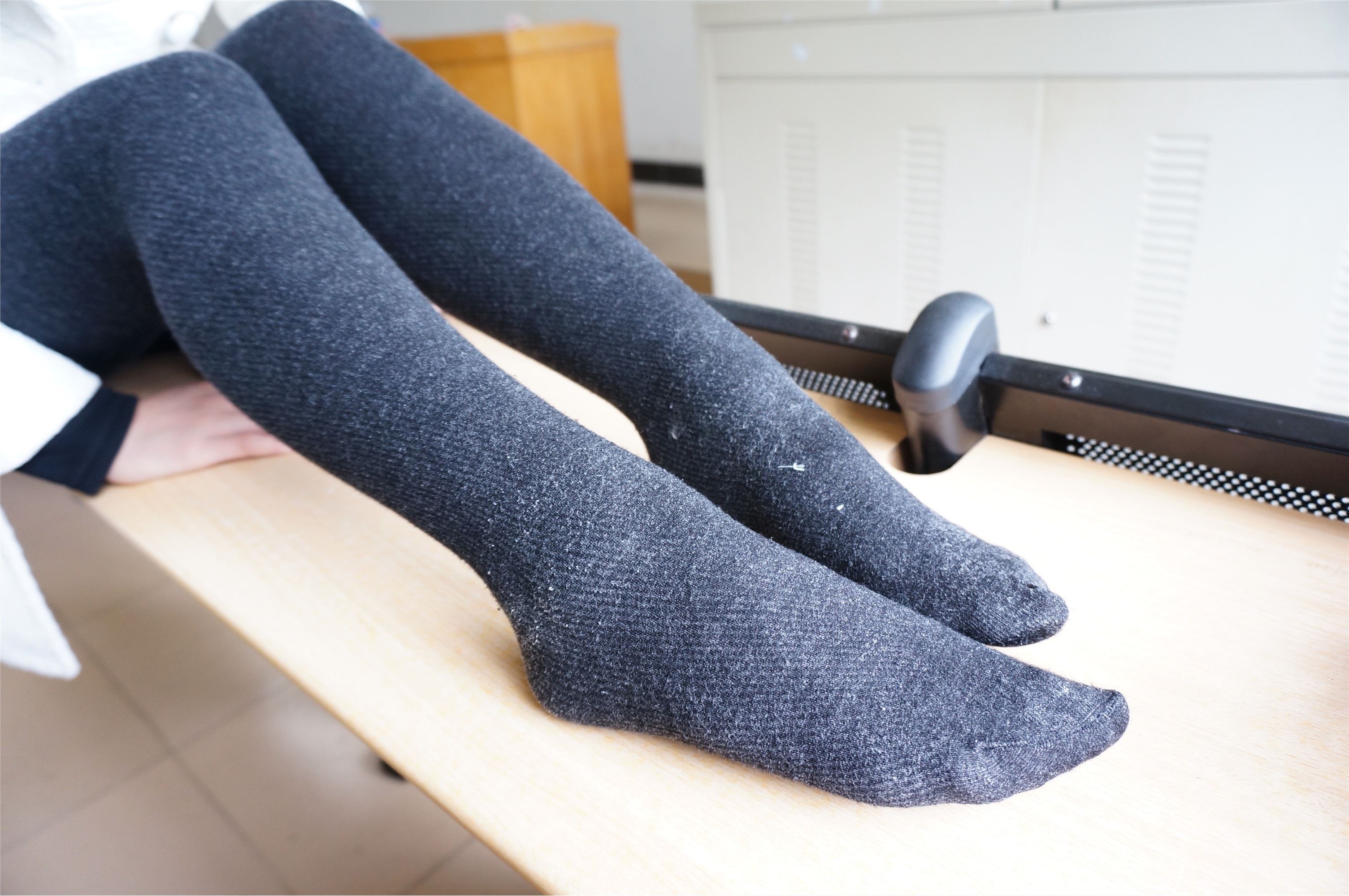 大西瓜套图 S012 黑丝白鞋少女116p