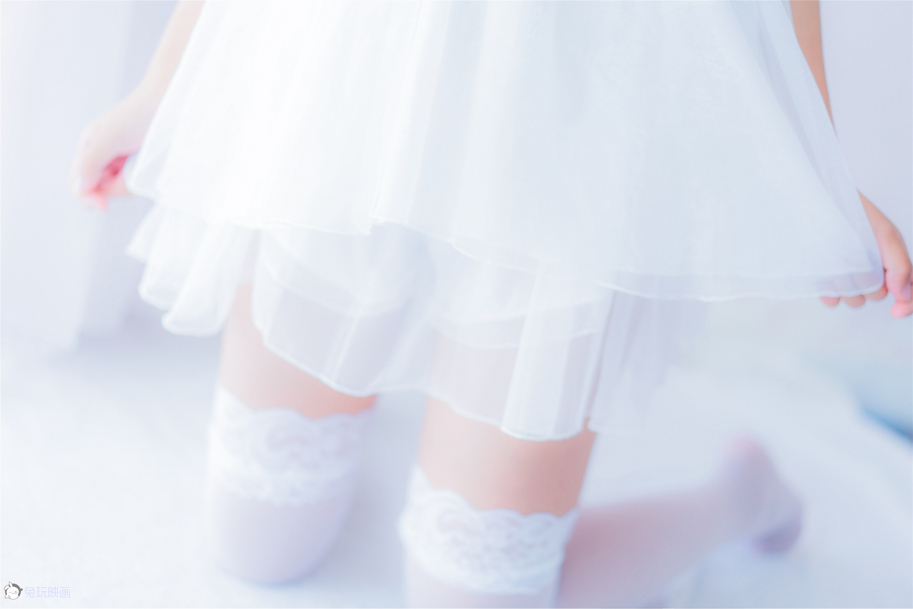 面饼仙儿 – 吊带睡衣