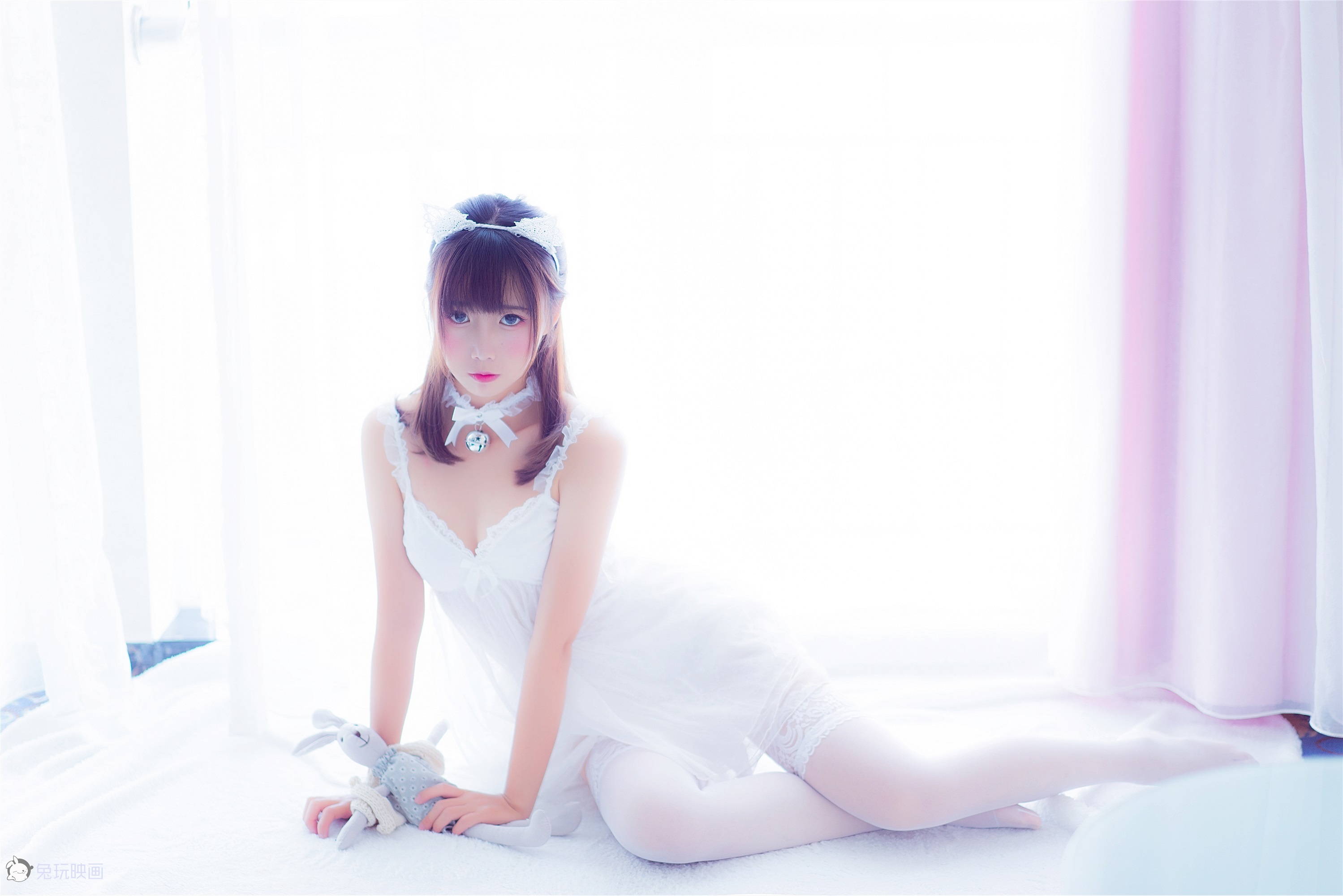 面饼仙儿 – 吊带睡衣