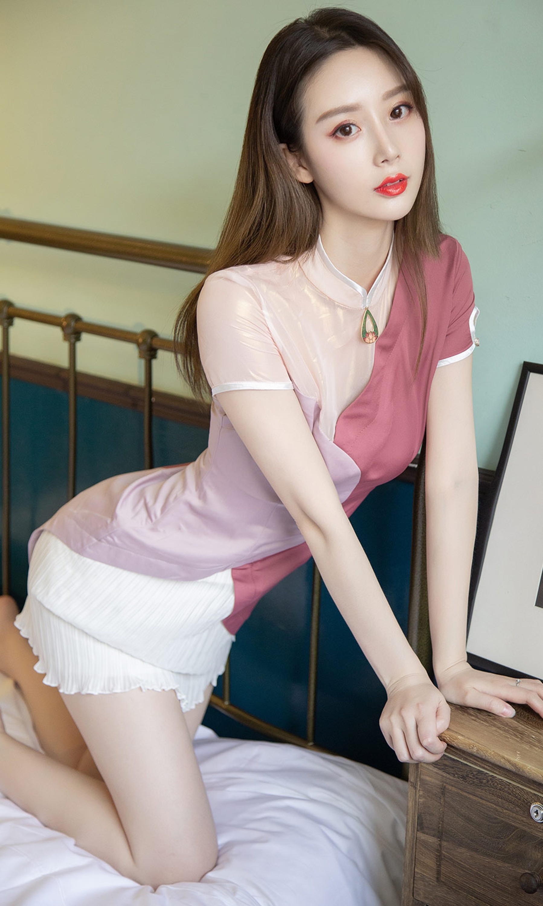 Ugirls爱尤物 2019刊 2019.08.01 No.1534 徐肉肉 少女甜