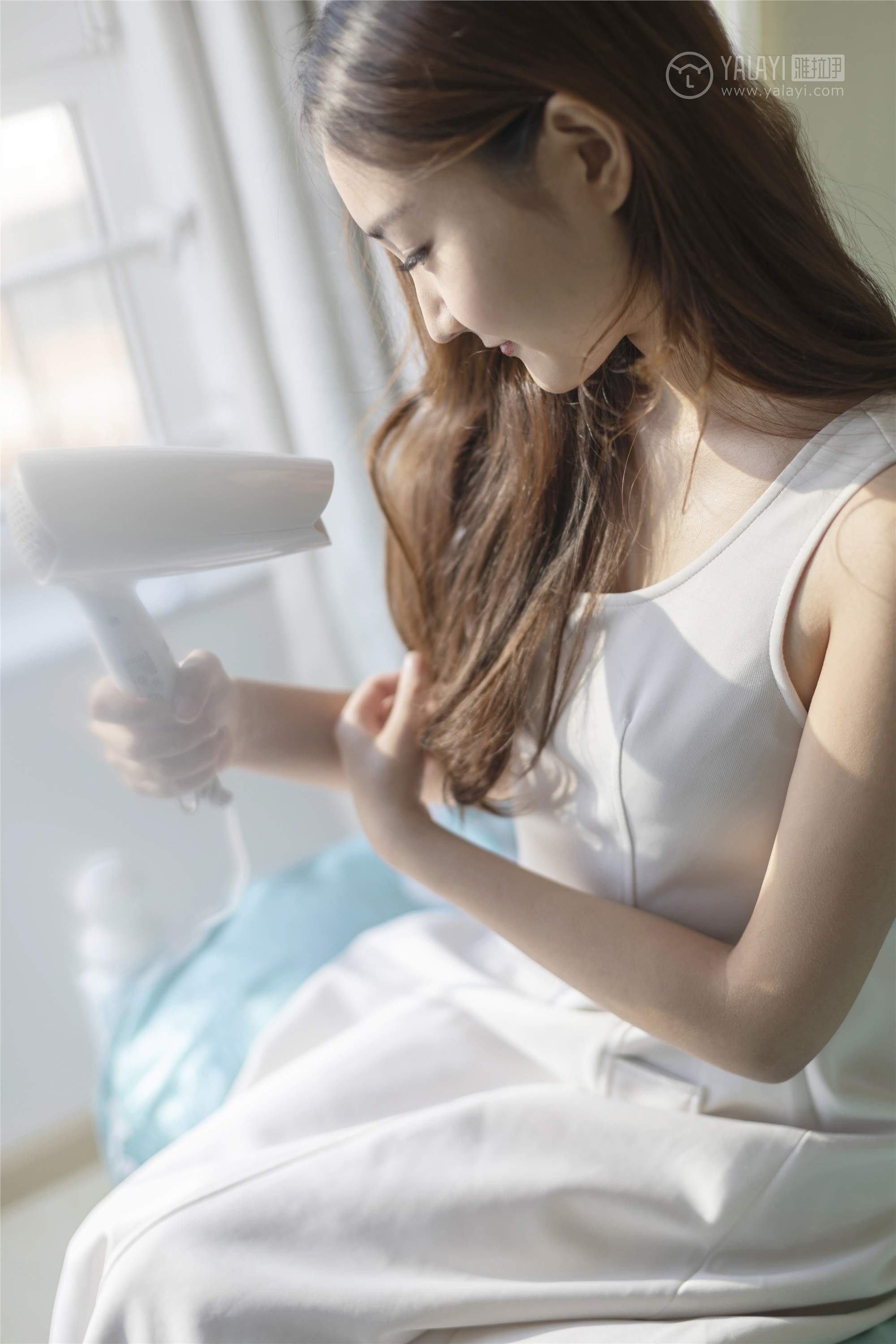 YALAYI雅拉伊 2019.03.13 No.212 白色星期六 丁煊彤