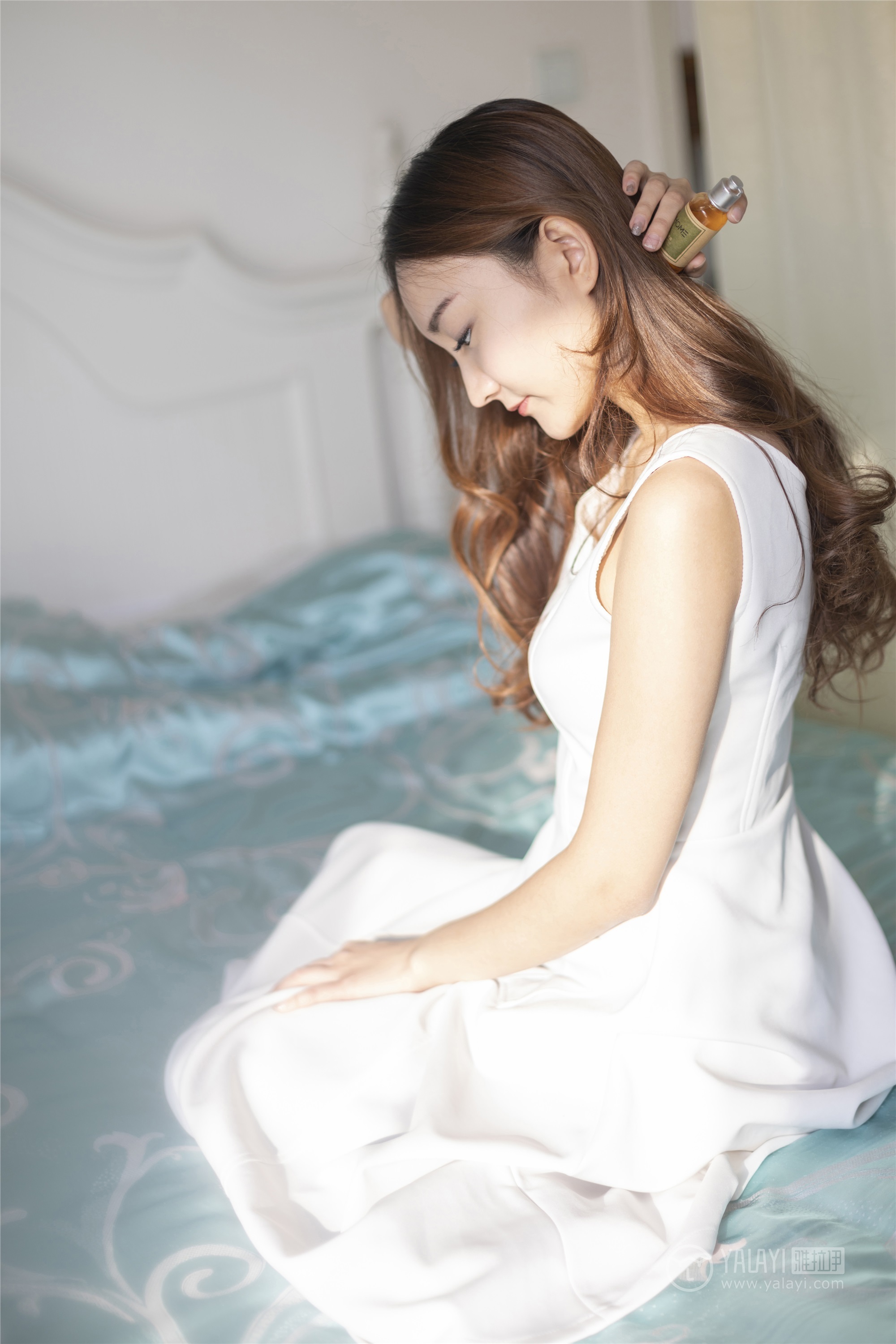 YALAYI雅拉伊 2019.03.13 No.212 白色星期六 丁煊彤