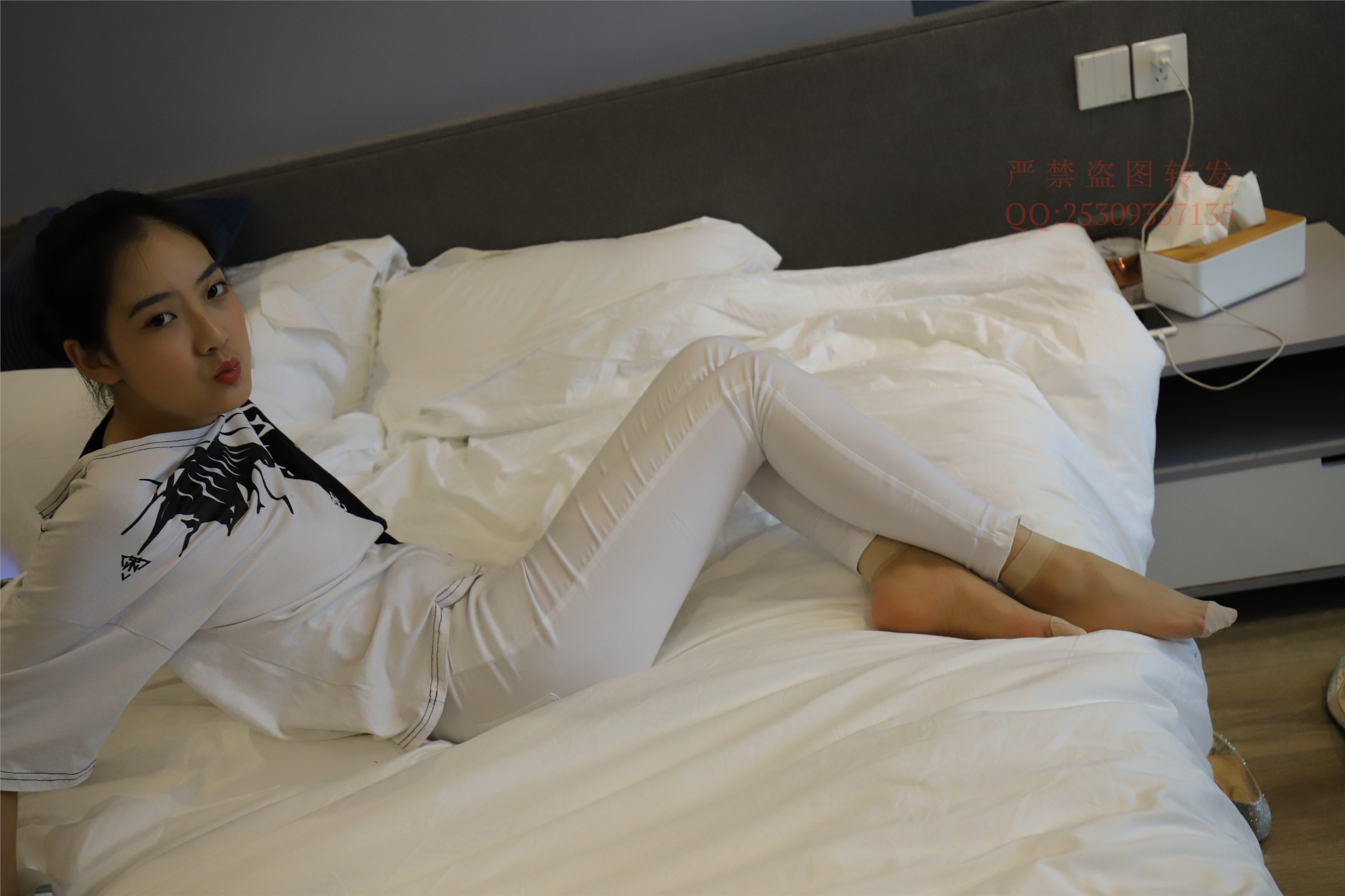 大西瓜套图 2018 7.8月活动模特一服务员短si