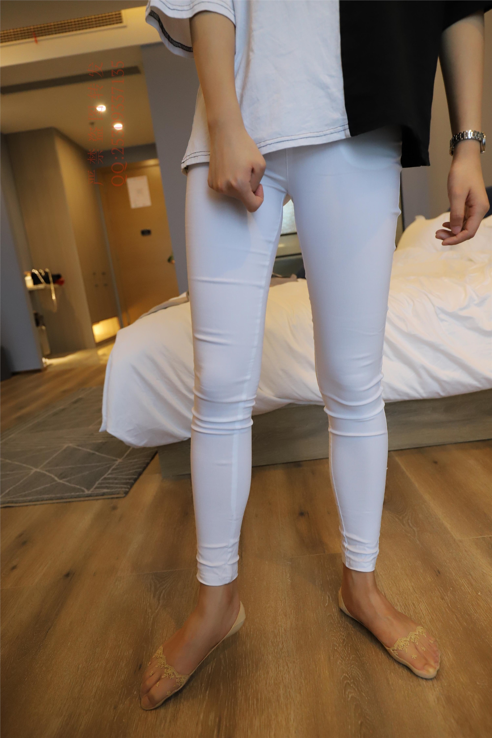 大西瓜套图 2018 7.8月活动模特一服务员船袜2