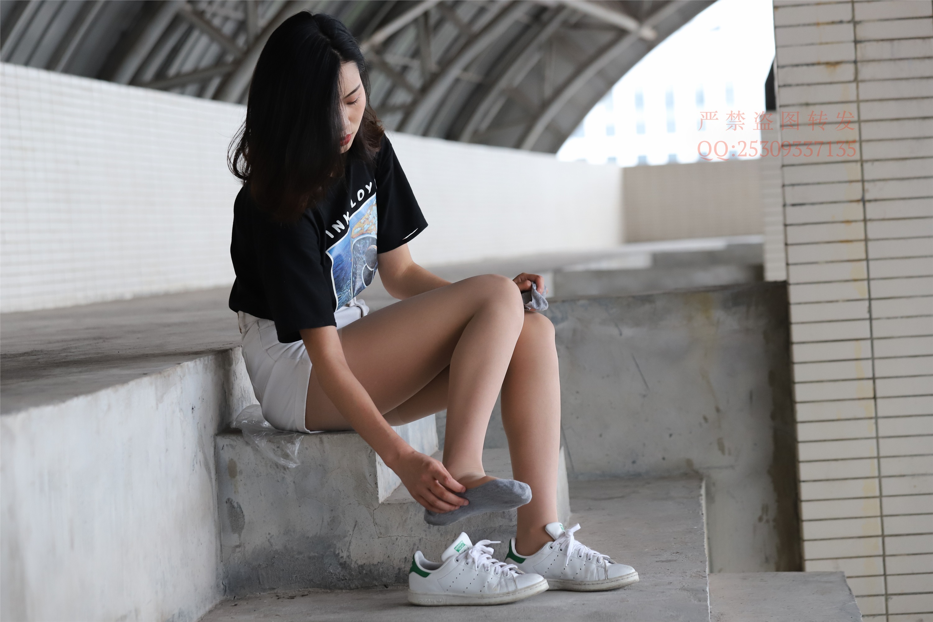 大西瓜套图 2018 7.8月活动模特二贝壳头户外肉si船袜2