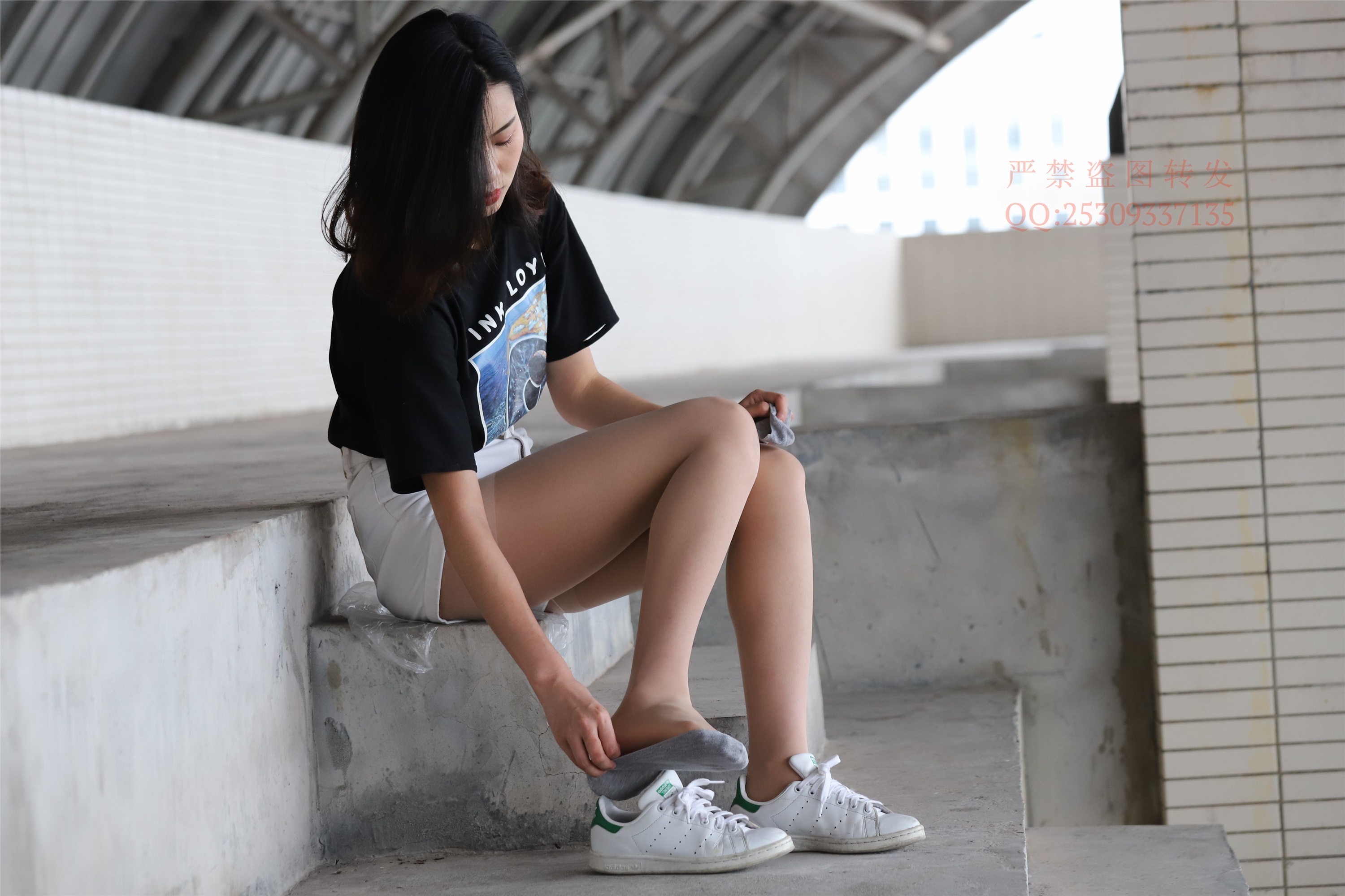 大西瓜套图 2018 7.8月活动模特二贝壳头户外肉si船袜2