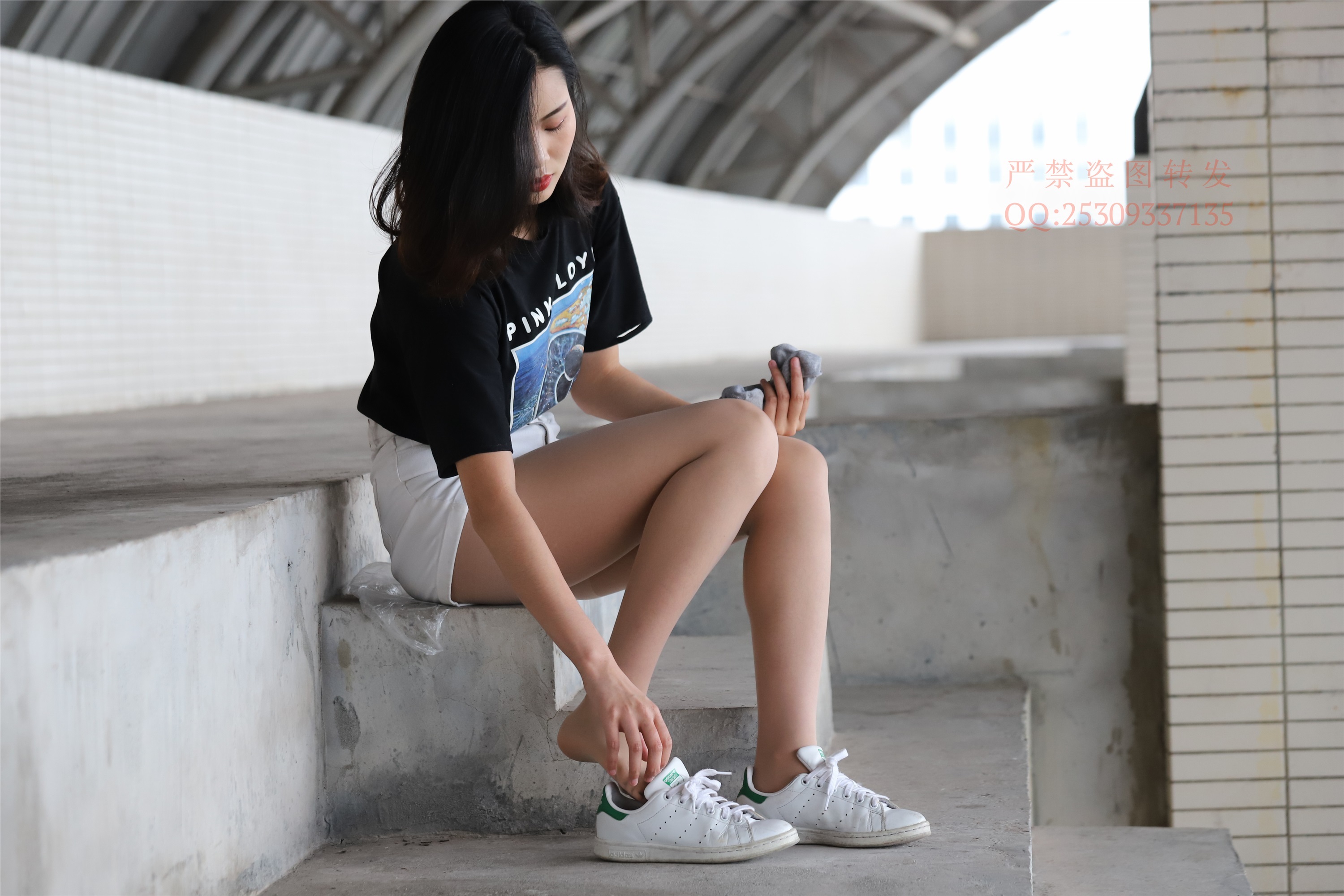 大西瓜套图 2018 7.8月活动模特二贝壳头户外肉si船袜2