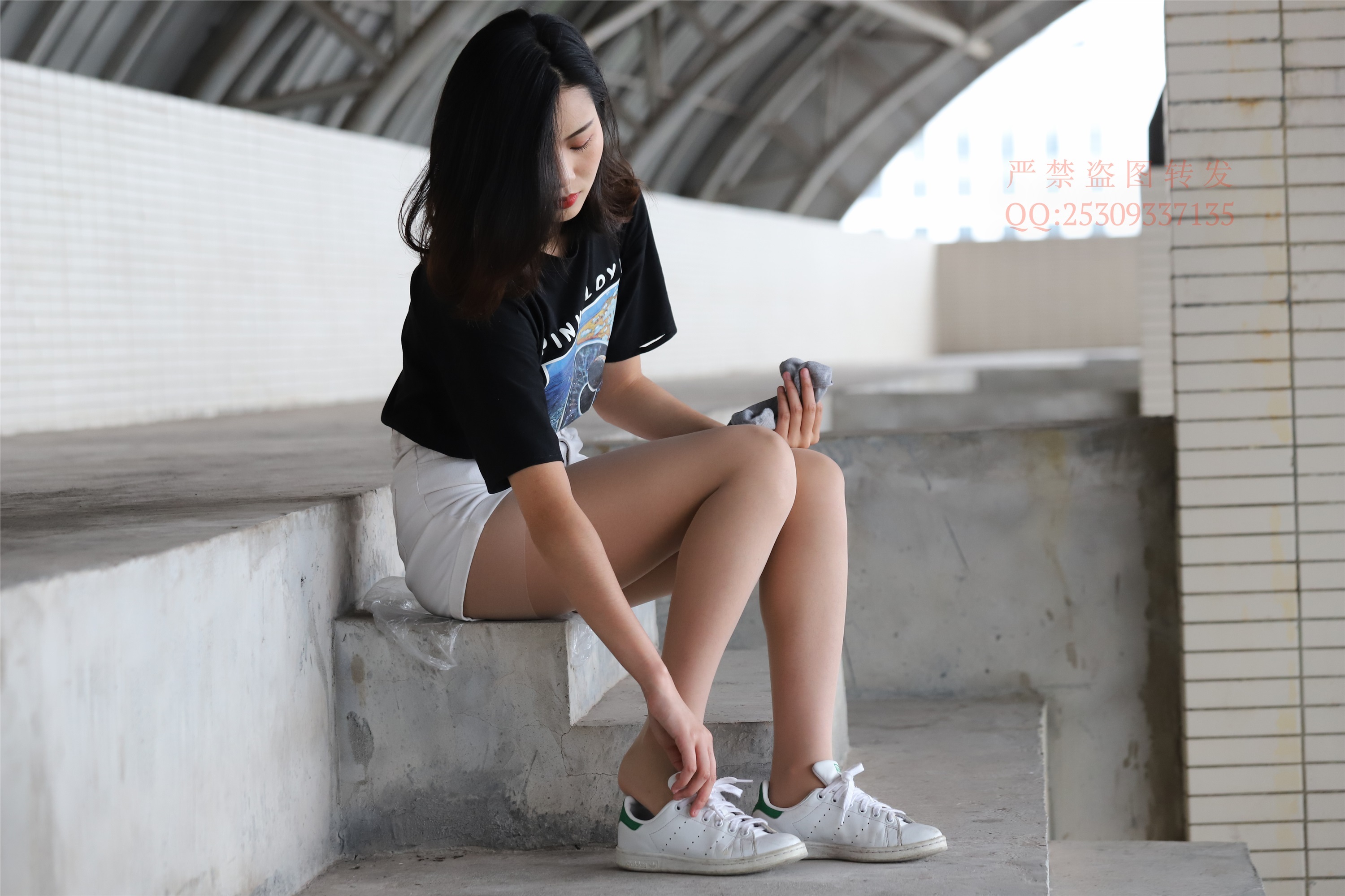 大西瓜套图 2018 7.8月活动模特二贝壳头户外肉si船袜2