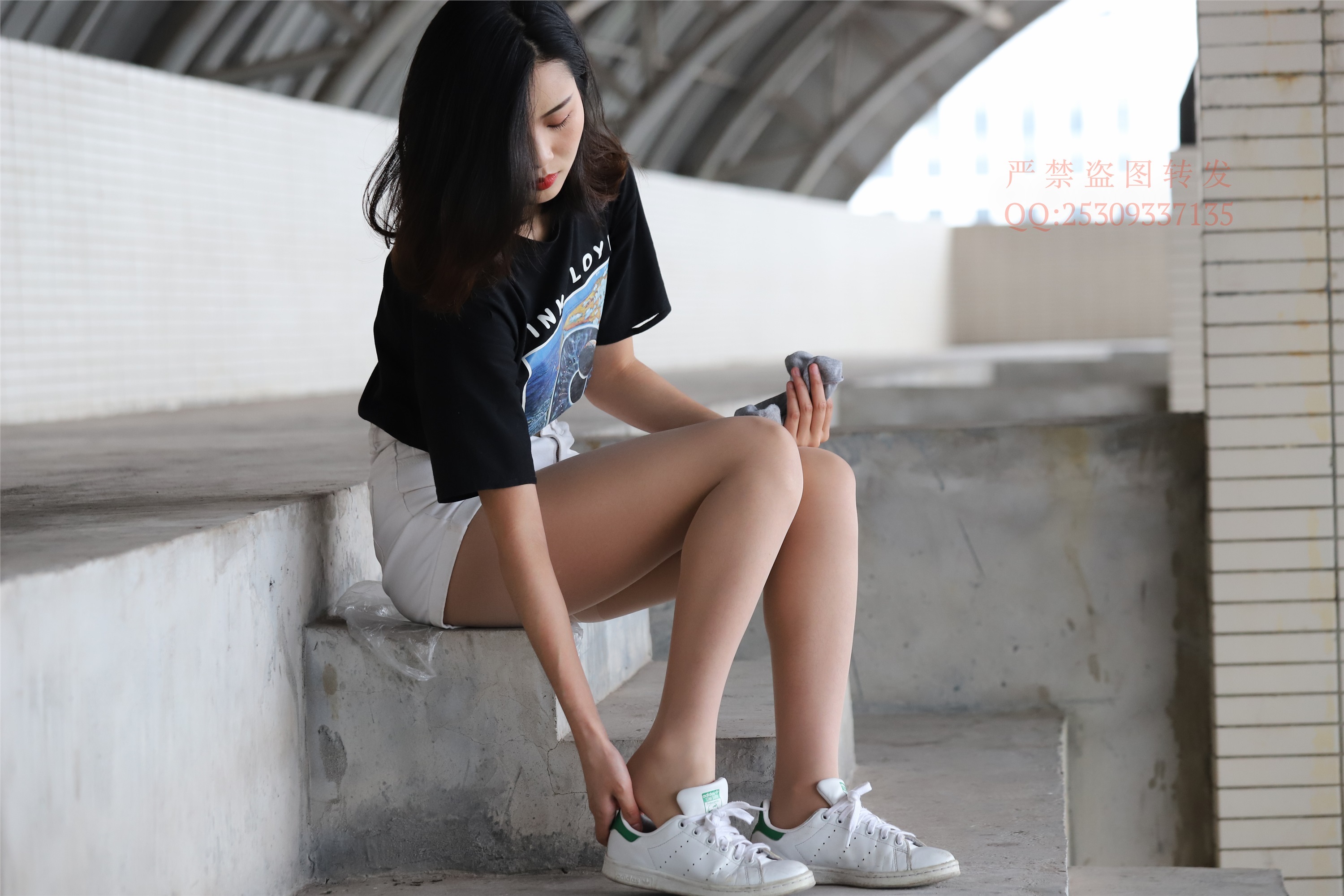 大西瓜套图 2018 7.8月活动模特二贝壳头户外肉si船袜2