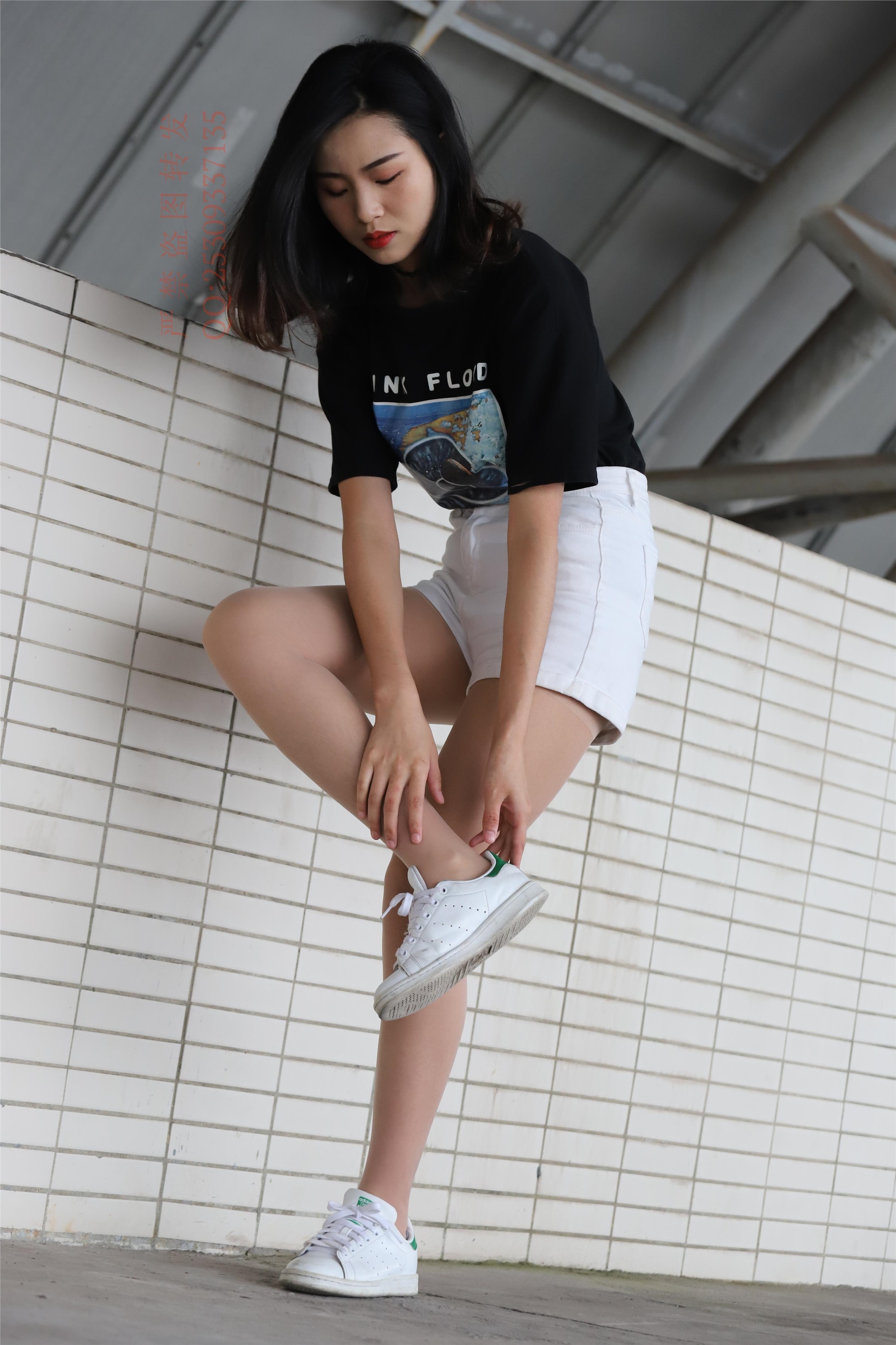 大西瓜套图 2018 7.8月活动模特二贝壳头户外肉si船袜2