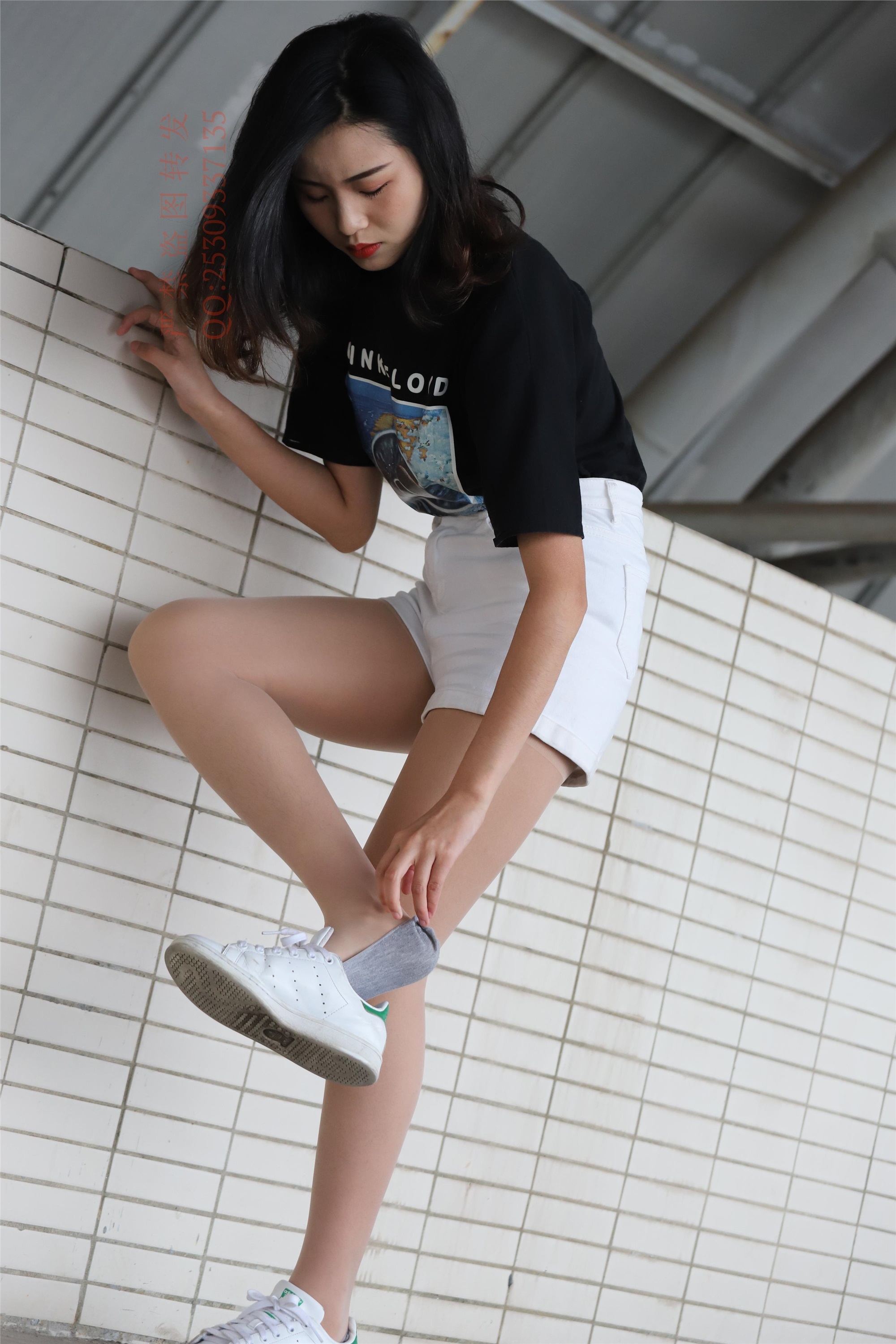 大西瓜套图 2018 7.8月活动模特二贝壳头户外肉si船袜2