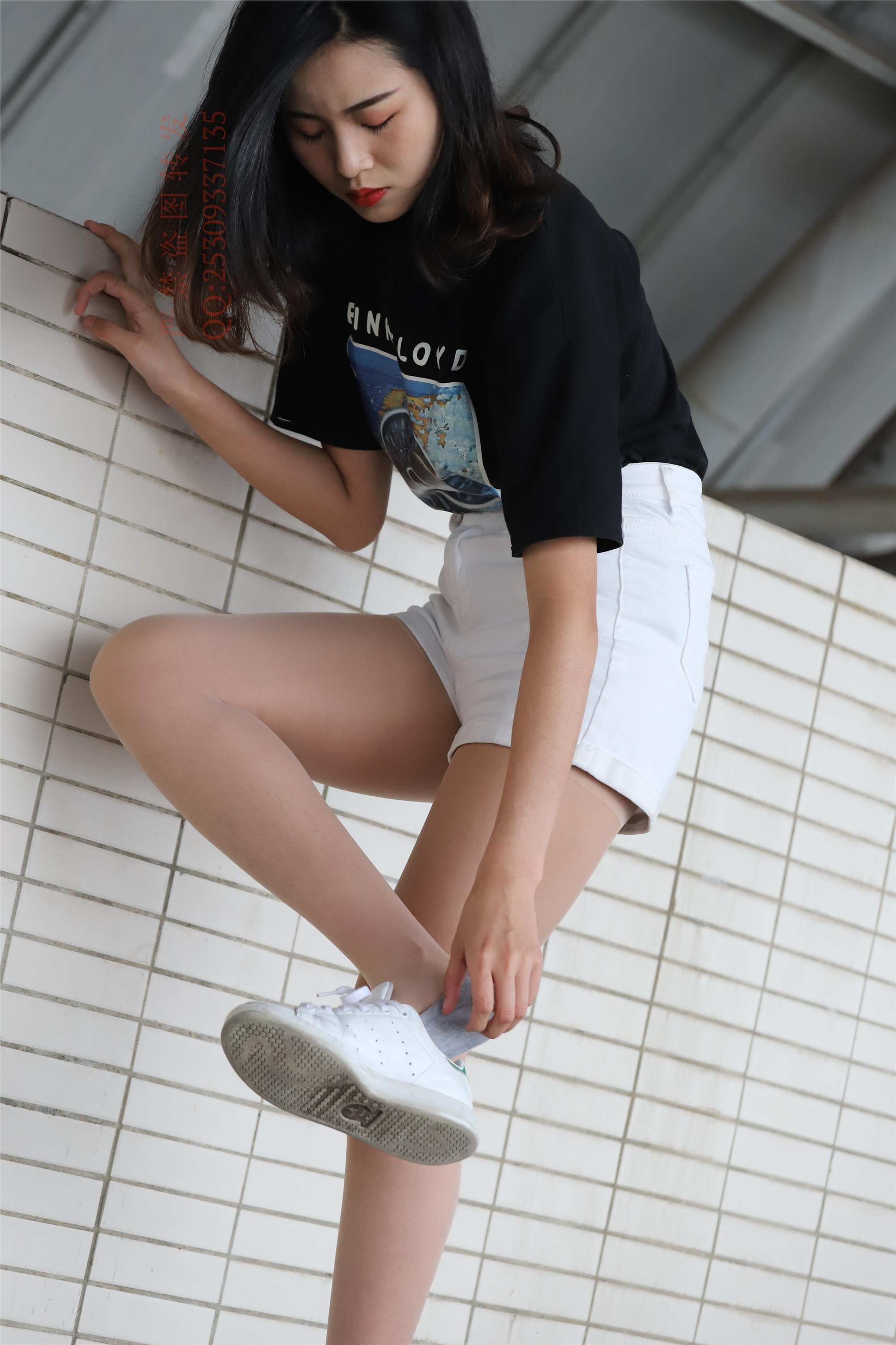 大西瓜套图 2018 7.8月活动模特二贝壳头户外肉si船袜2