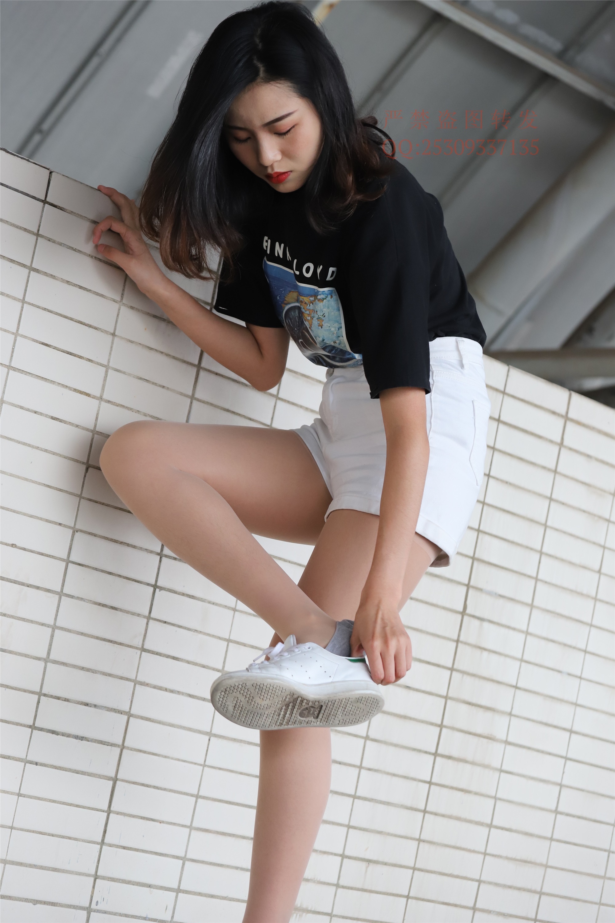 大西瓜套图 2018 7.8月活动模特二贝壳头户外肉si船袜2