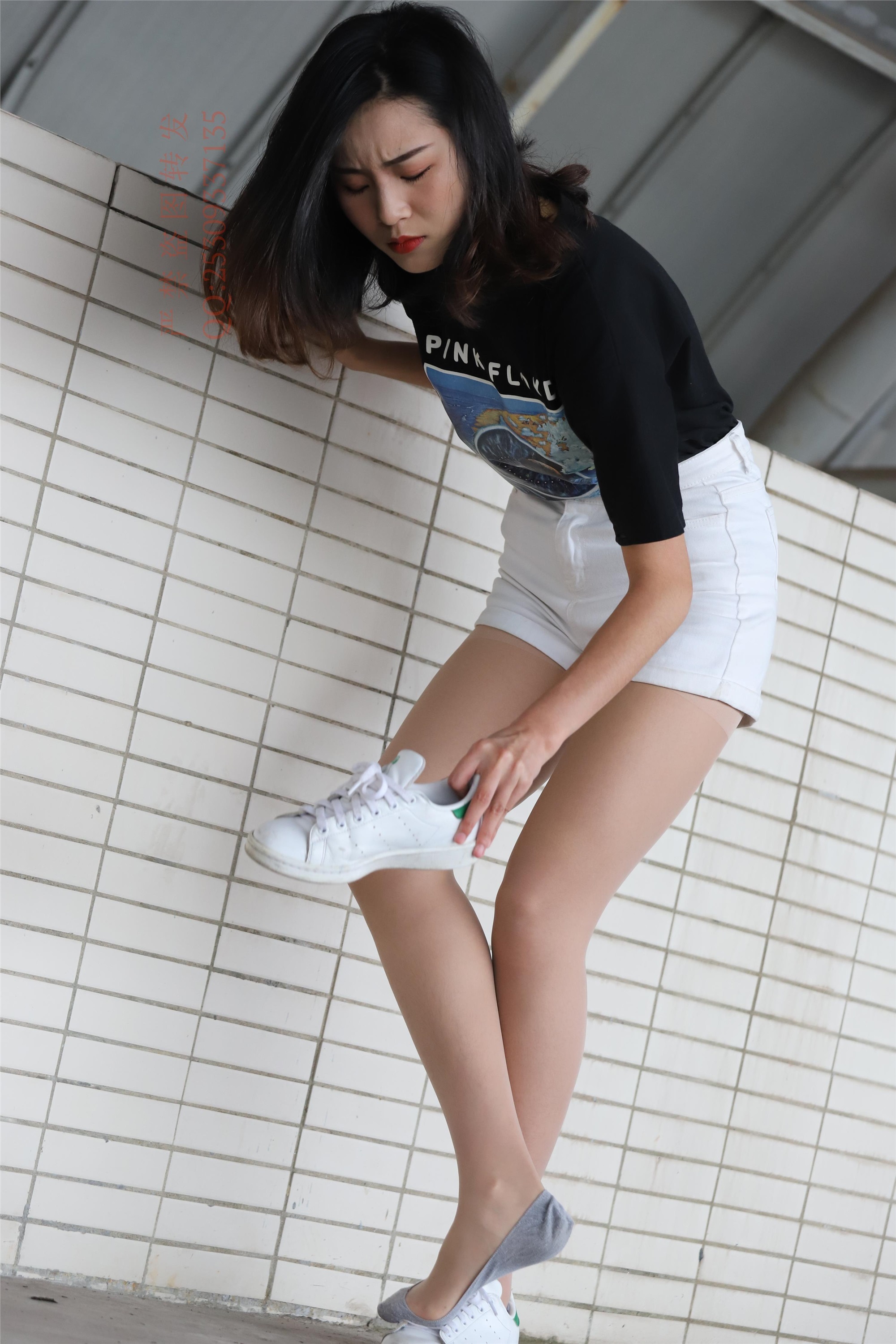 大西瓜套图 2018 7.8月活动模特二贝壳头户外肉si船袜2