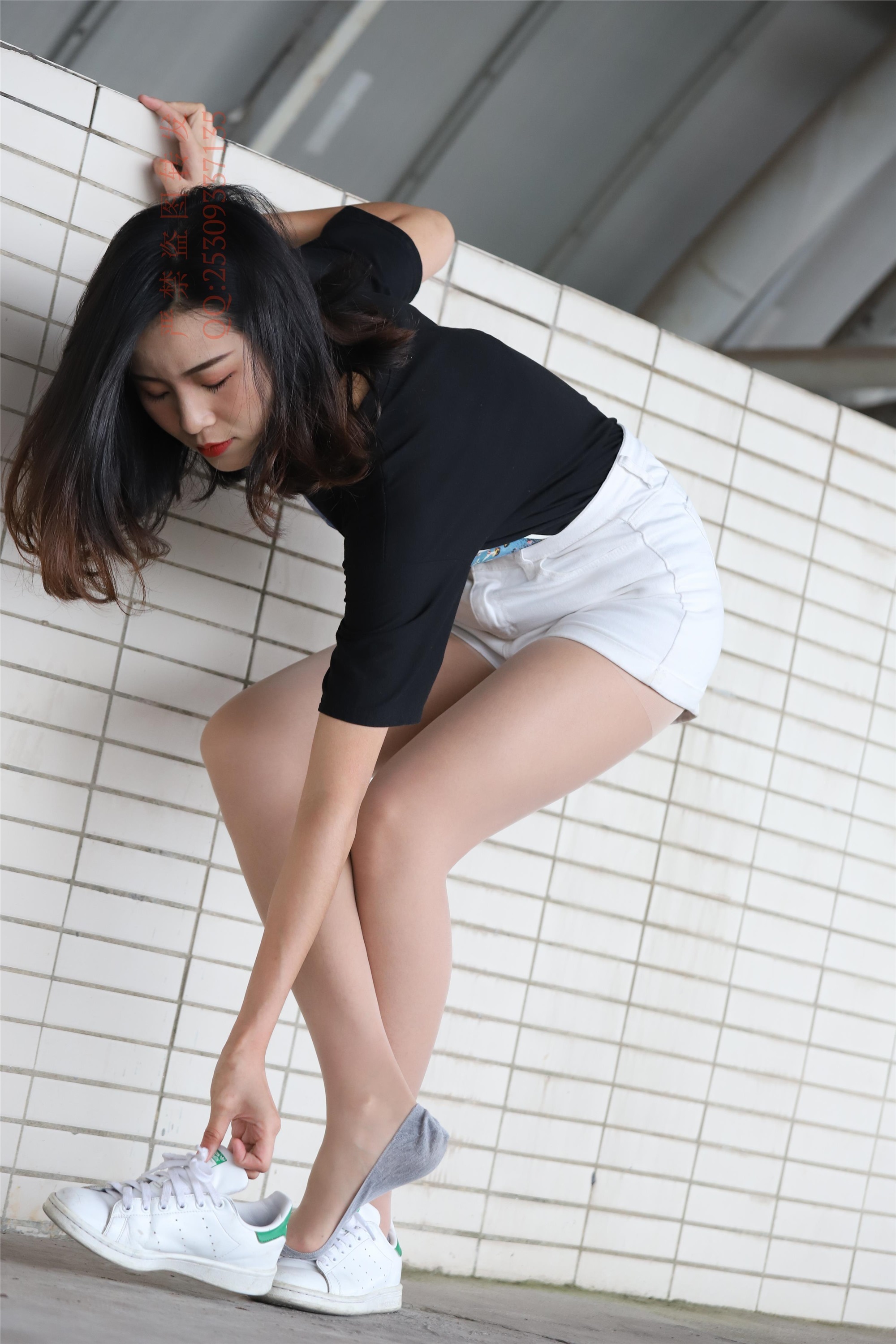 大西瓜套图 2018 7.8月活动模特二贝壳头户外肉si船袜2