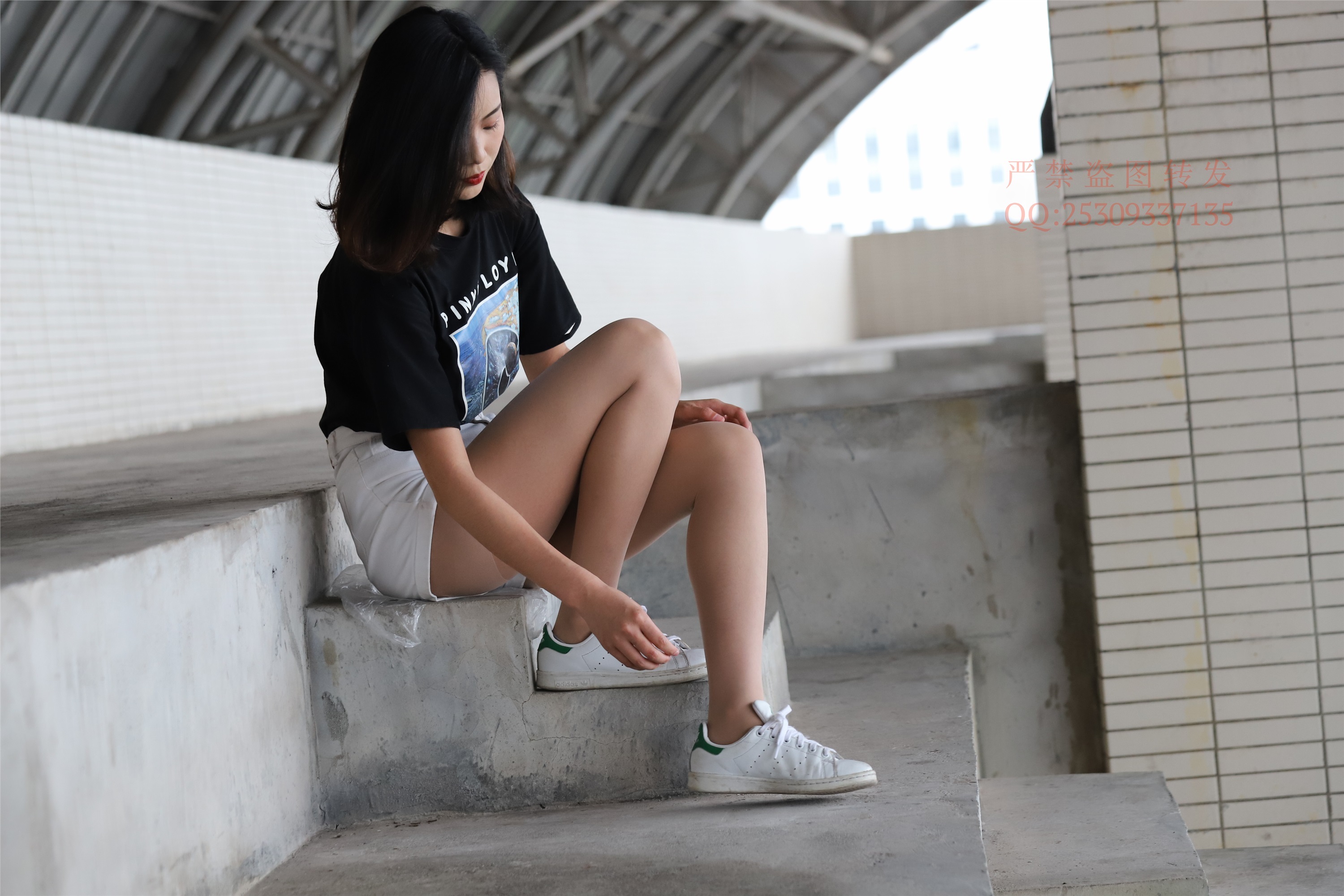 大西瓜套图 2018 7.8月活动模特二贝壳头户外肉si船袜2