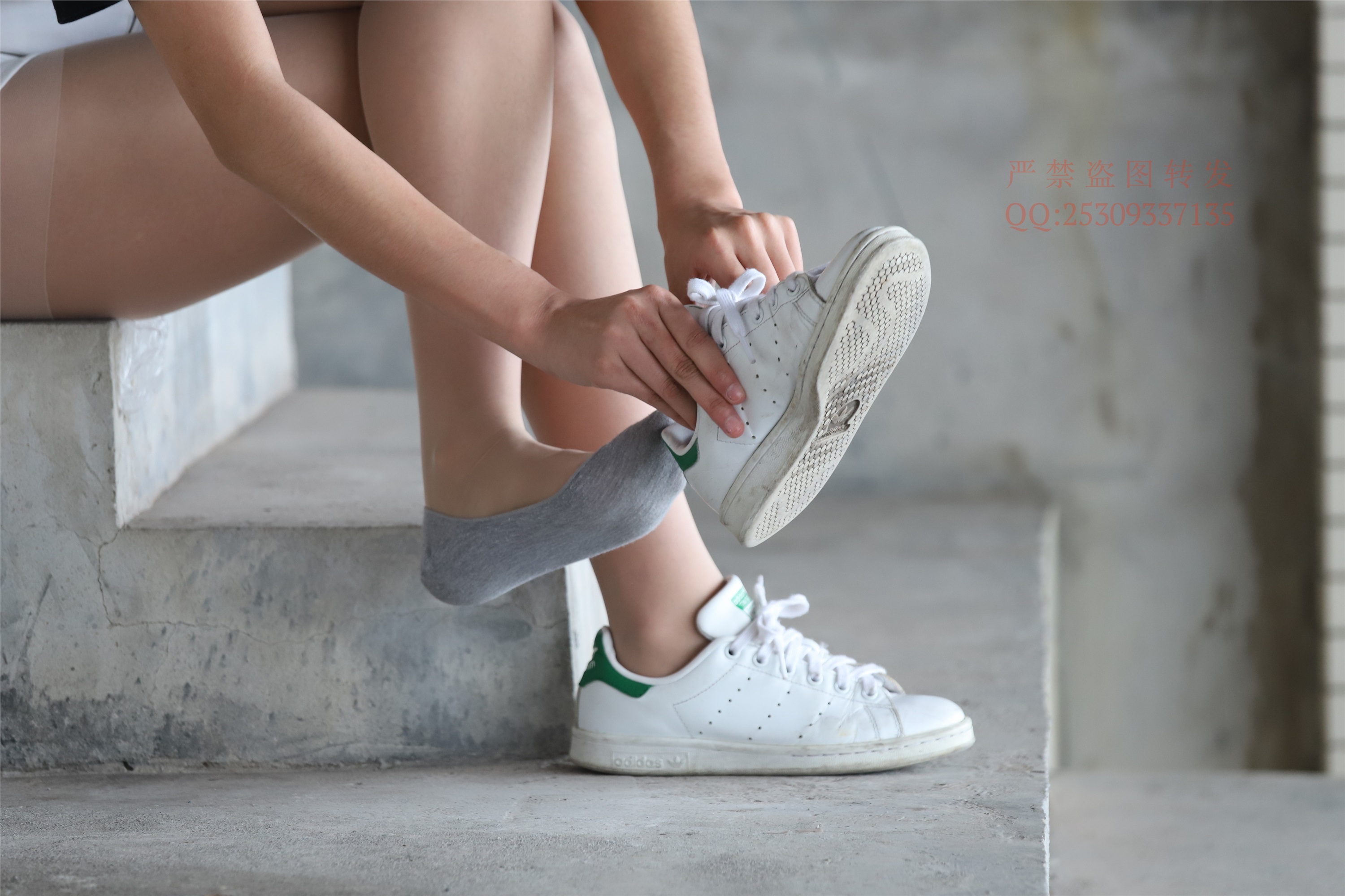 大西瓜套图 2018 7.8月活动模特二贝壳头户外肉si船袜2