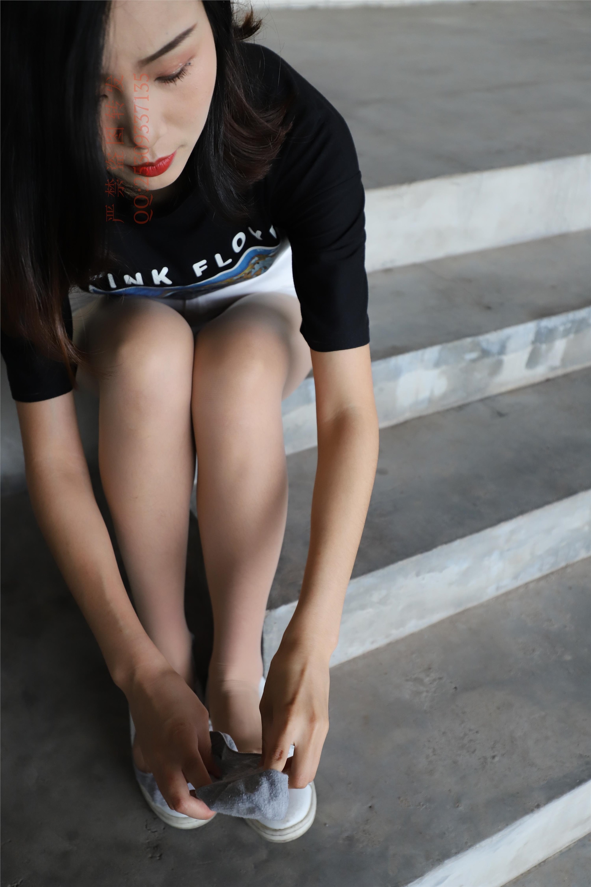 大西瓜套图 2018 7.8月活动模特二贝壳头户外肉si船袜4