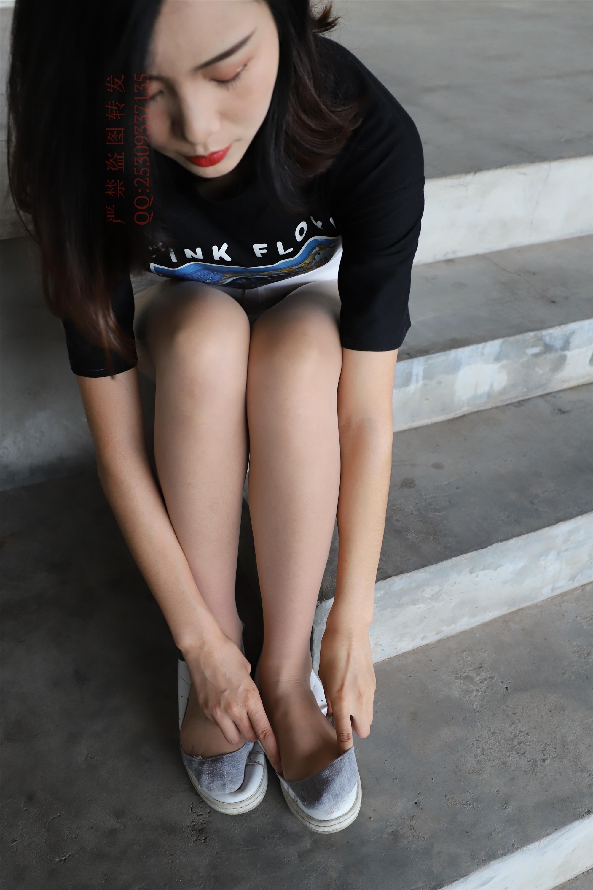 大西瓜套图 2018 7.8月活动模特二贝壳头户外肉si船袜5