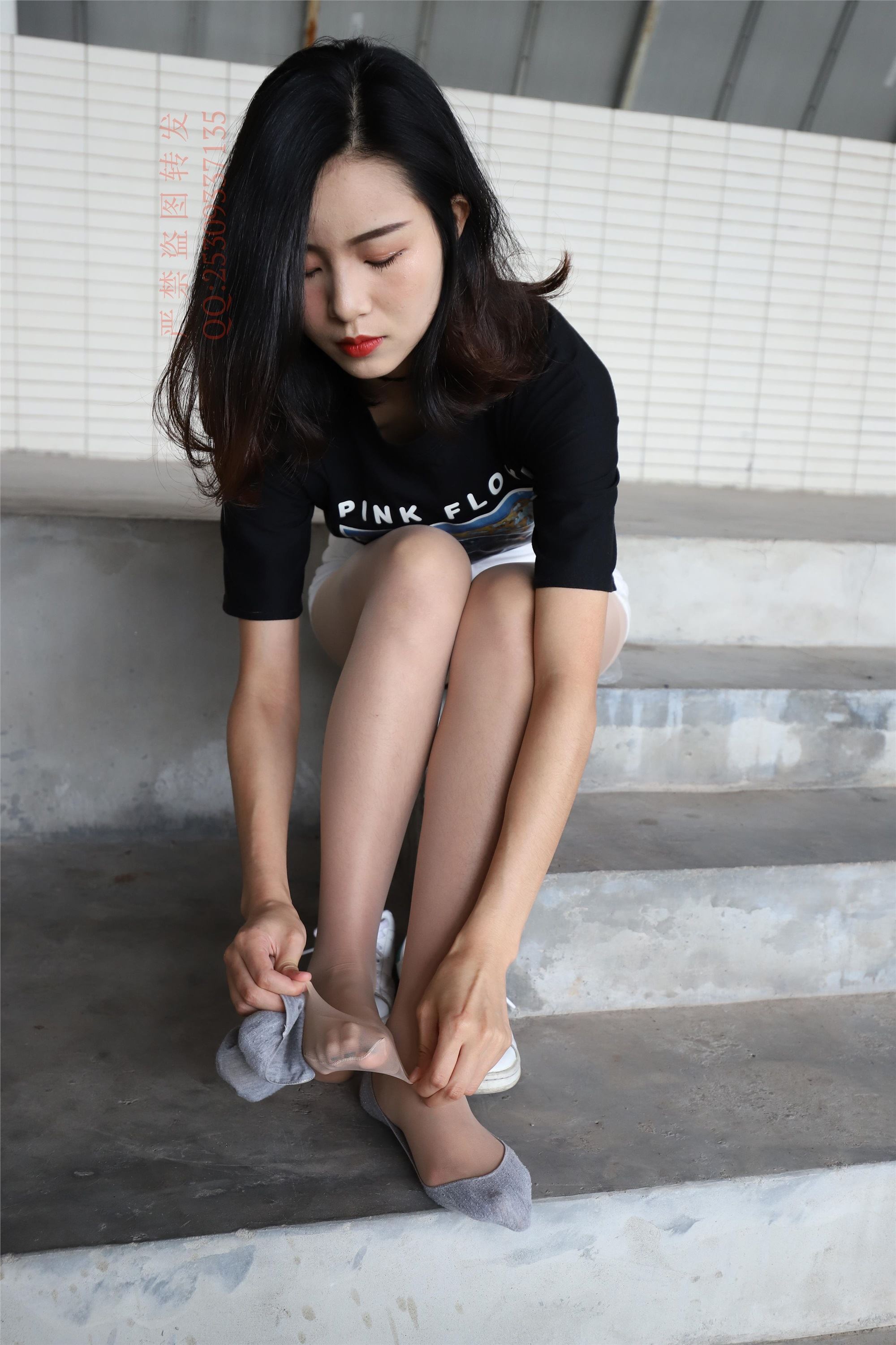 大西瓜套图 2018 7.8月活动模特二贝壳头户外肉si船袜5