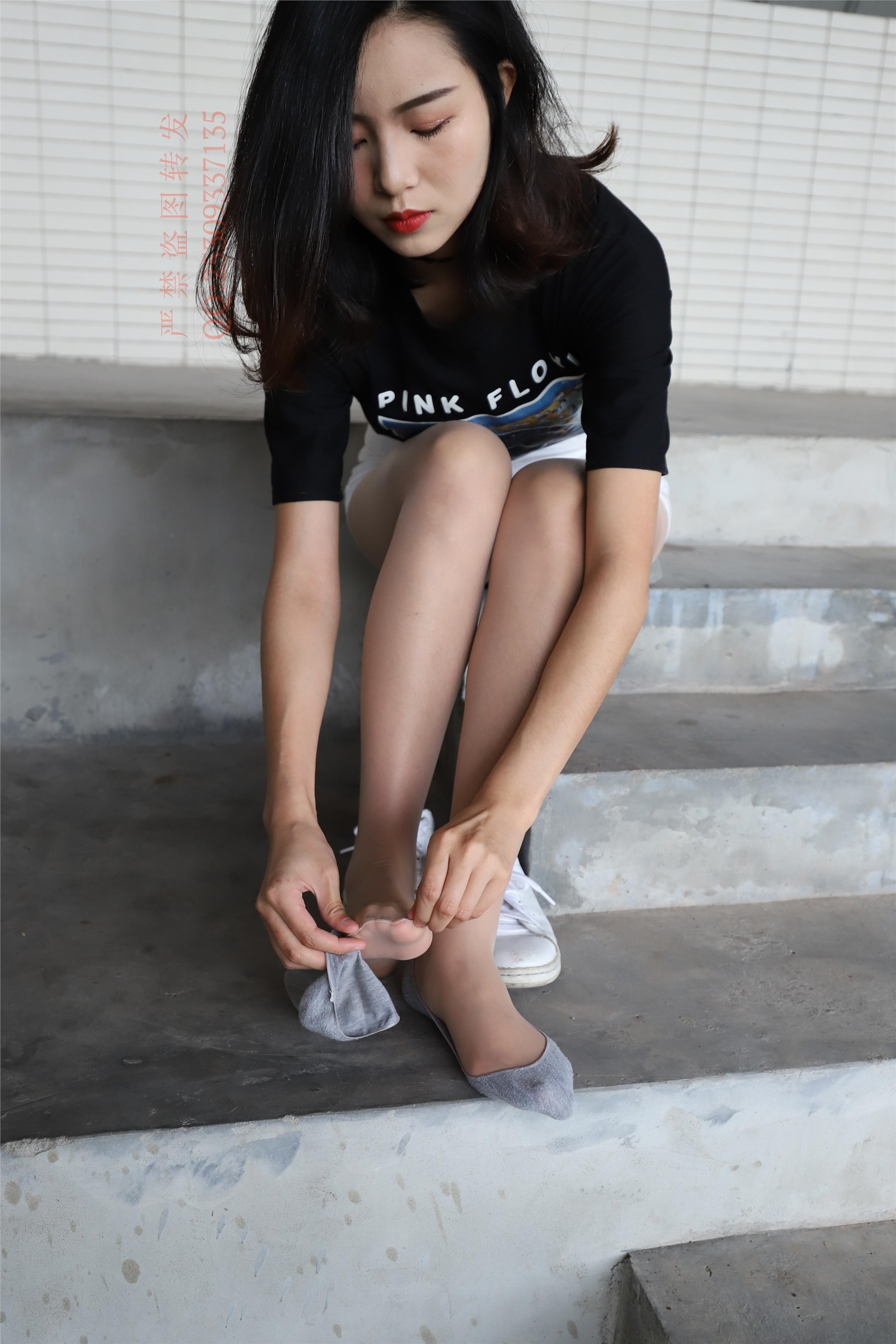 大西瓜套图 2018 7.8月活动模特二贝壳头户外肉si船袜5