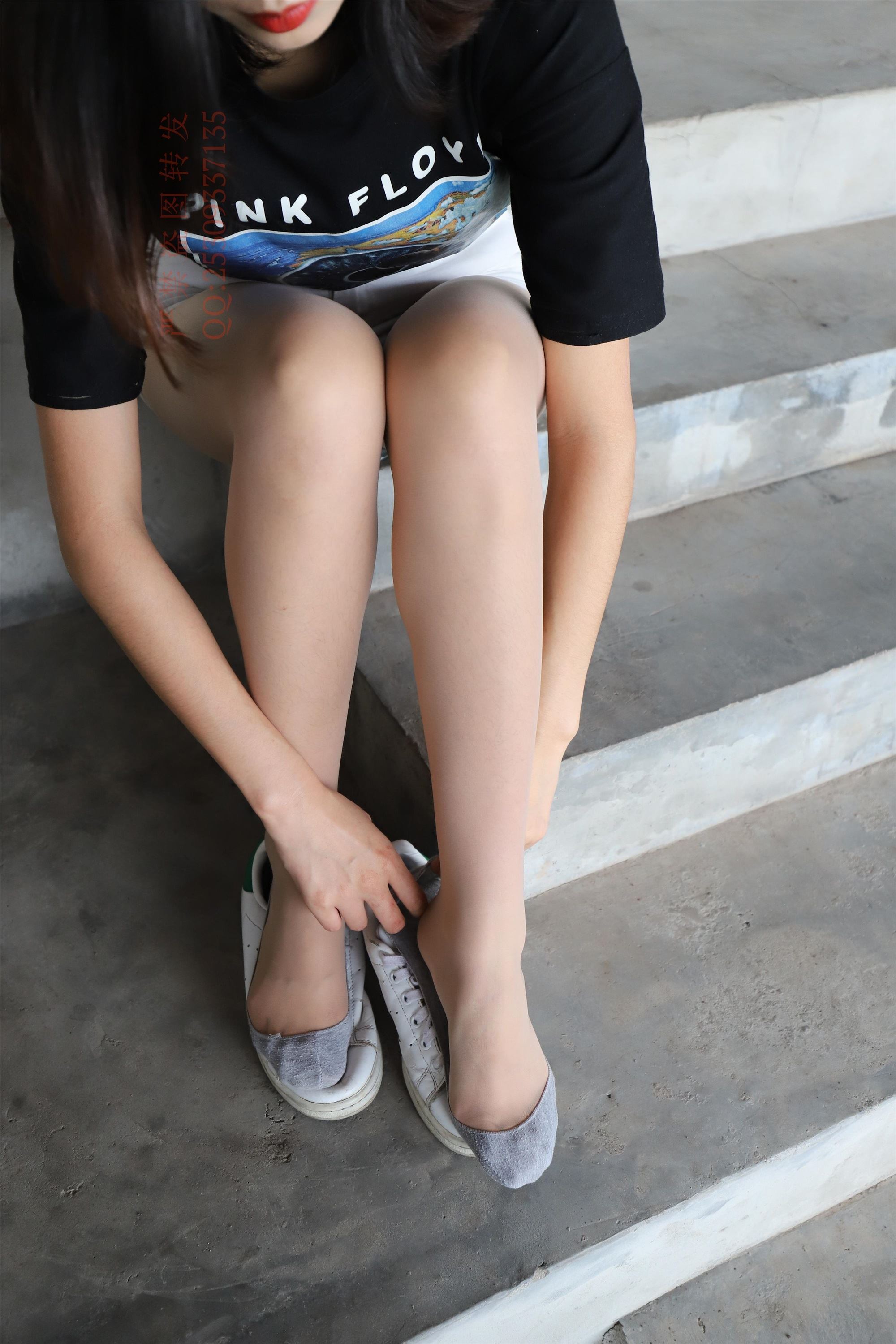 大西瓜套图 2018 7.8月活动模特二贝壳头户外肉si船袜5