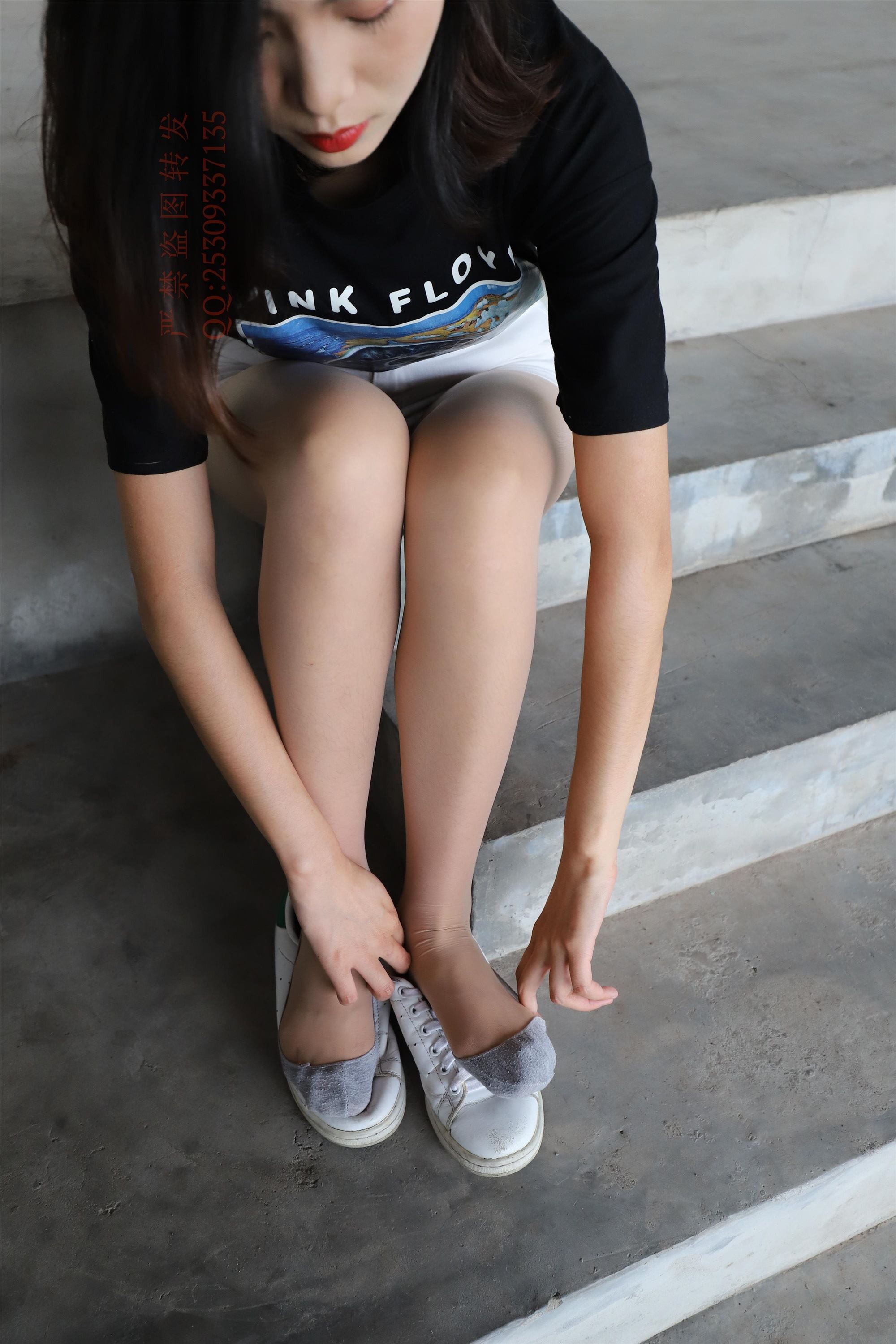 大西瓜套图 2018 7.8月活动模特二贝壳头户外肉si船袜5