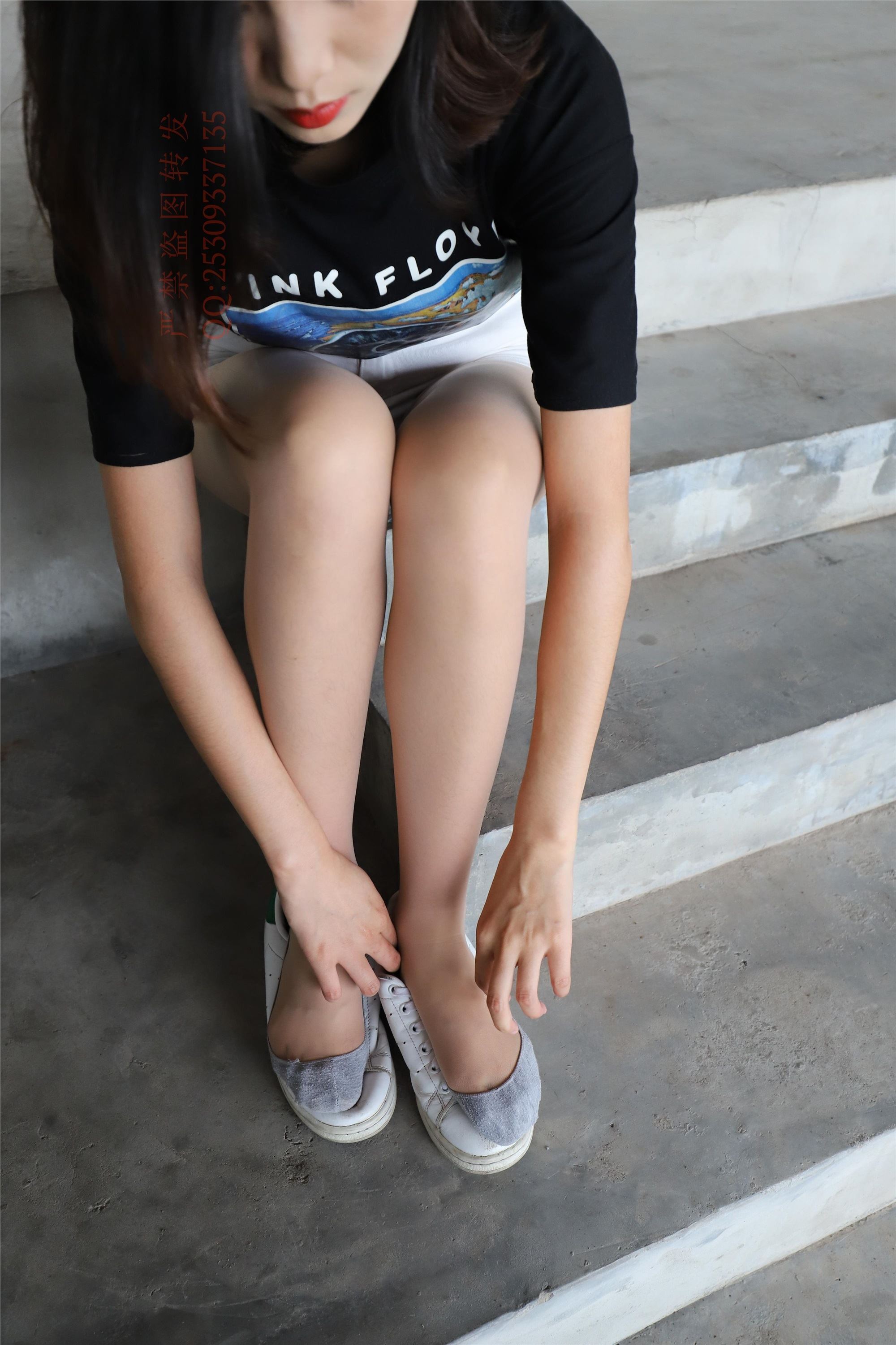 大西瓜套图 2018 7.8月活动模特二贝壳头户外肉si船袜5