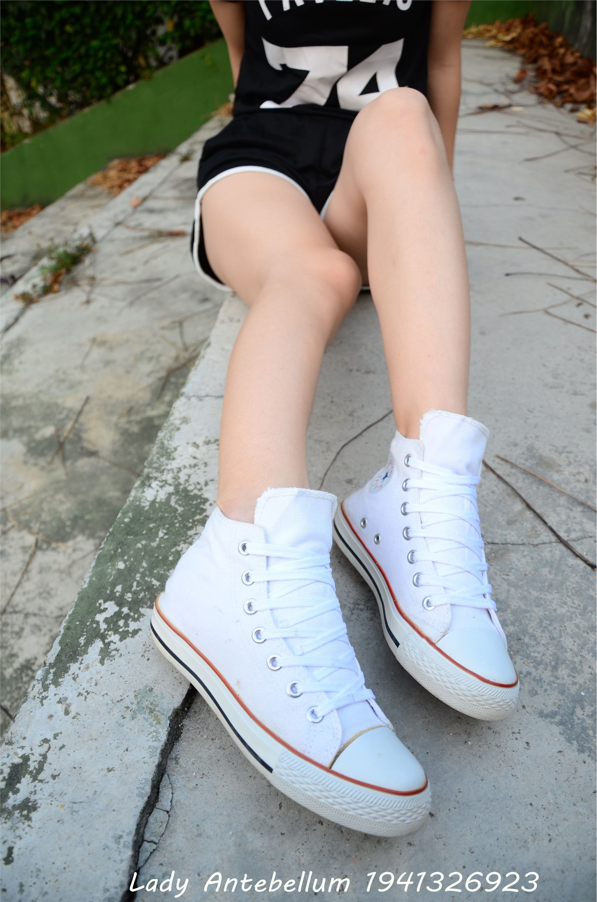 战前女神  恋足美腿棉袜女神级摄影套图 089