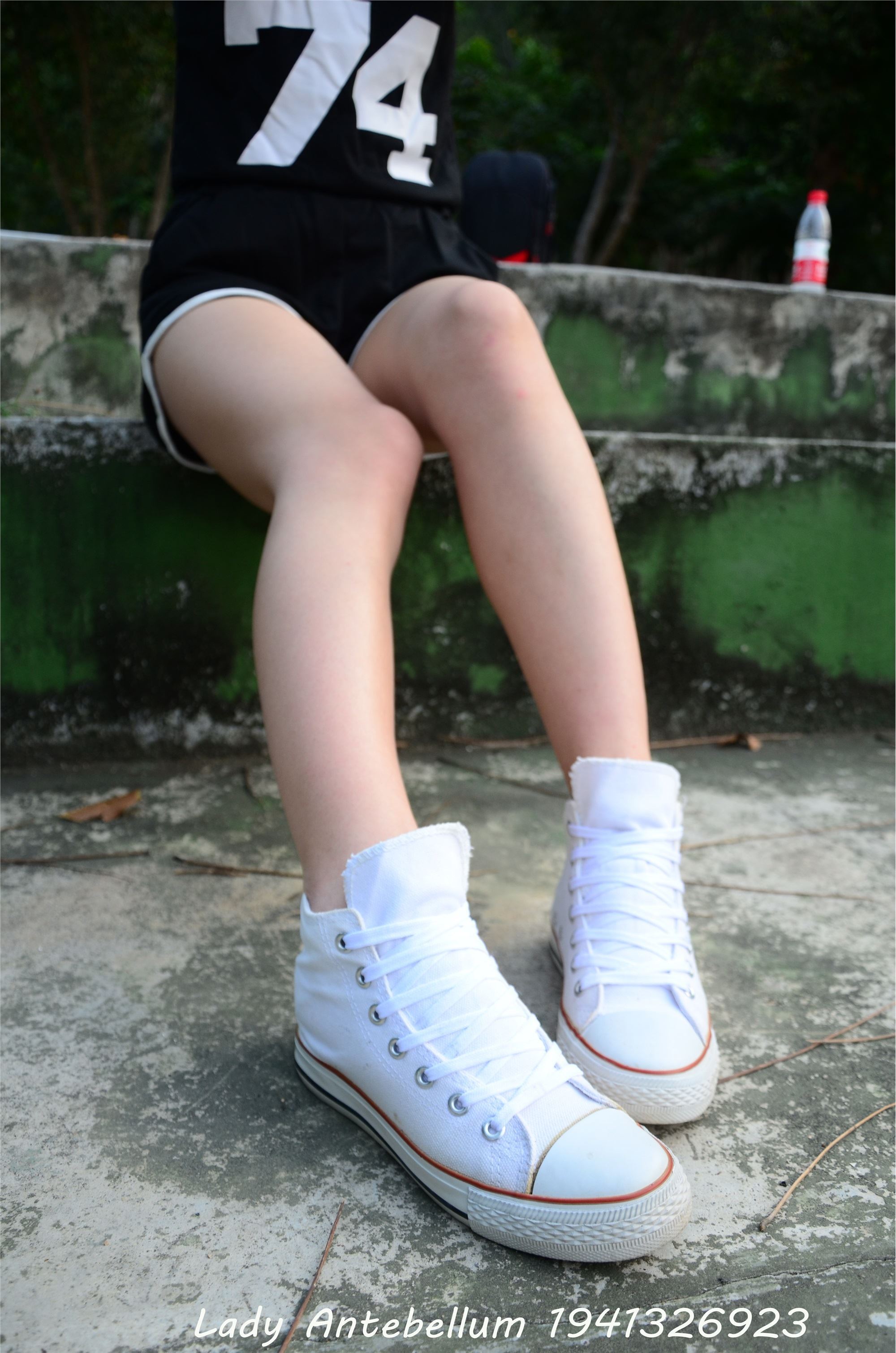 战前女神  恋足美腿棉袜女神级摄影套图 089