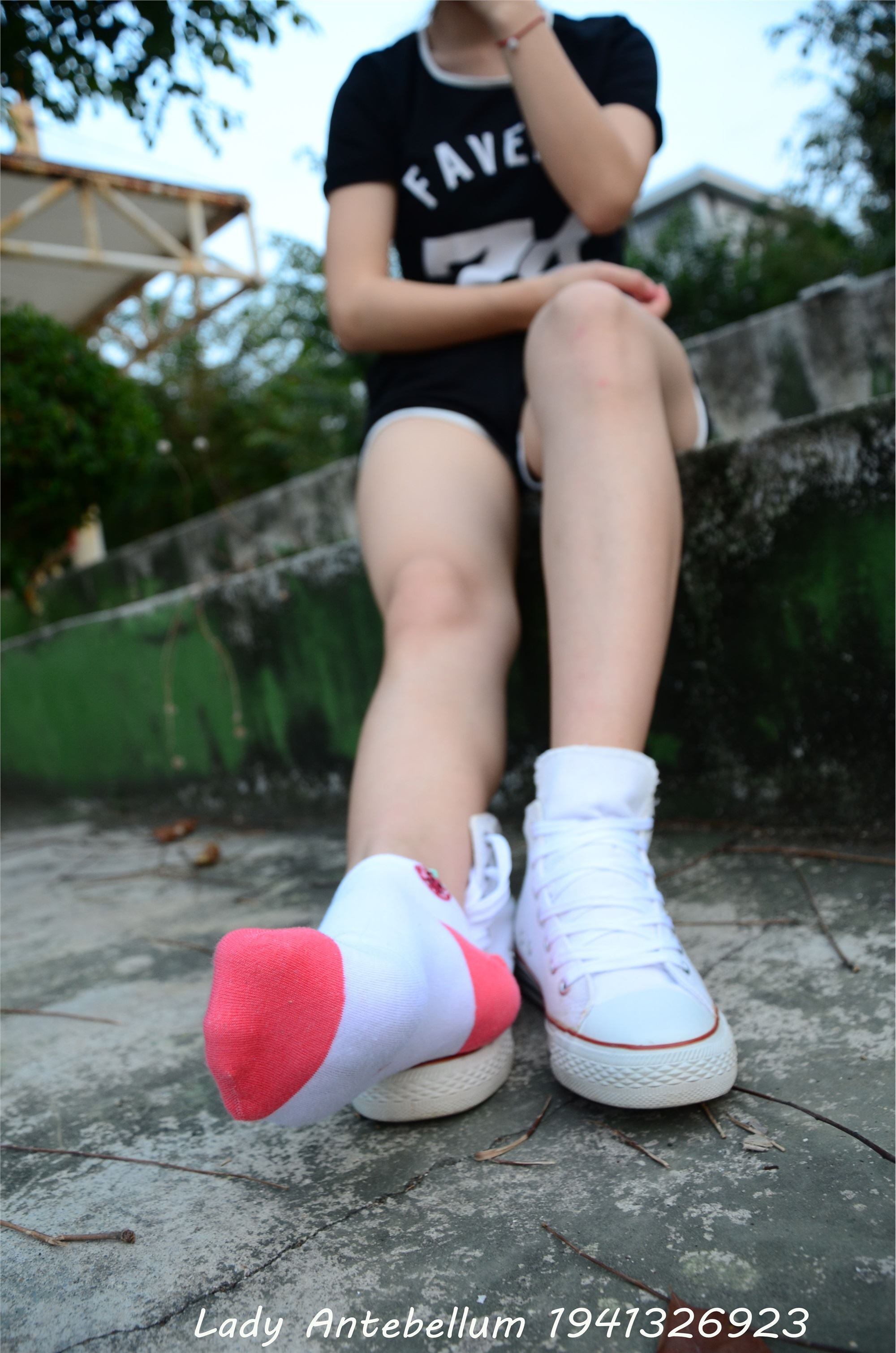 战前女神  恋足美腿棉袜女神级摄影套图 089