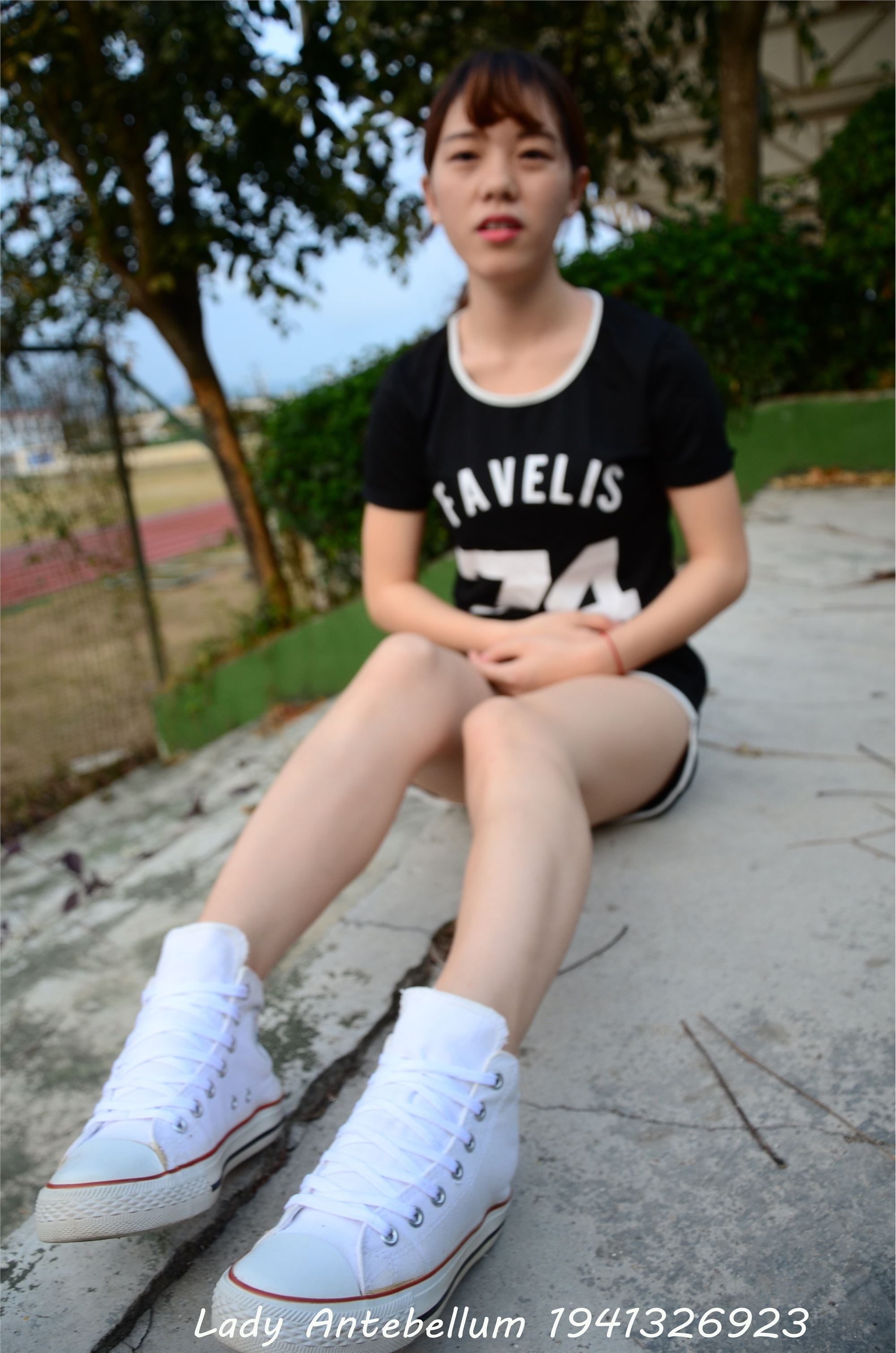 战前女神  恋足美腿棉袜女神级摄影套图 089