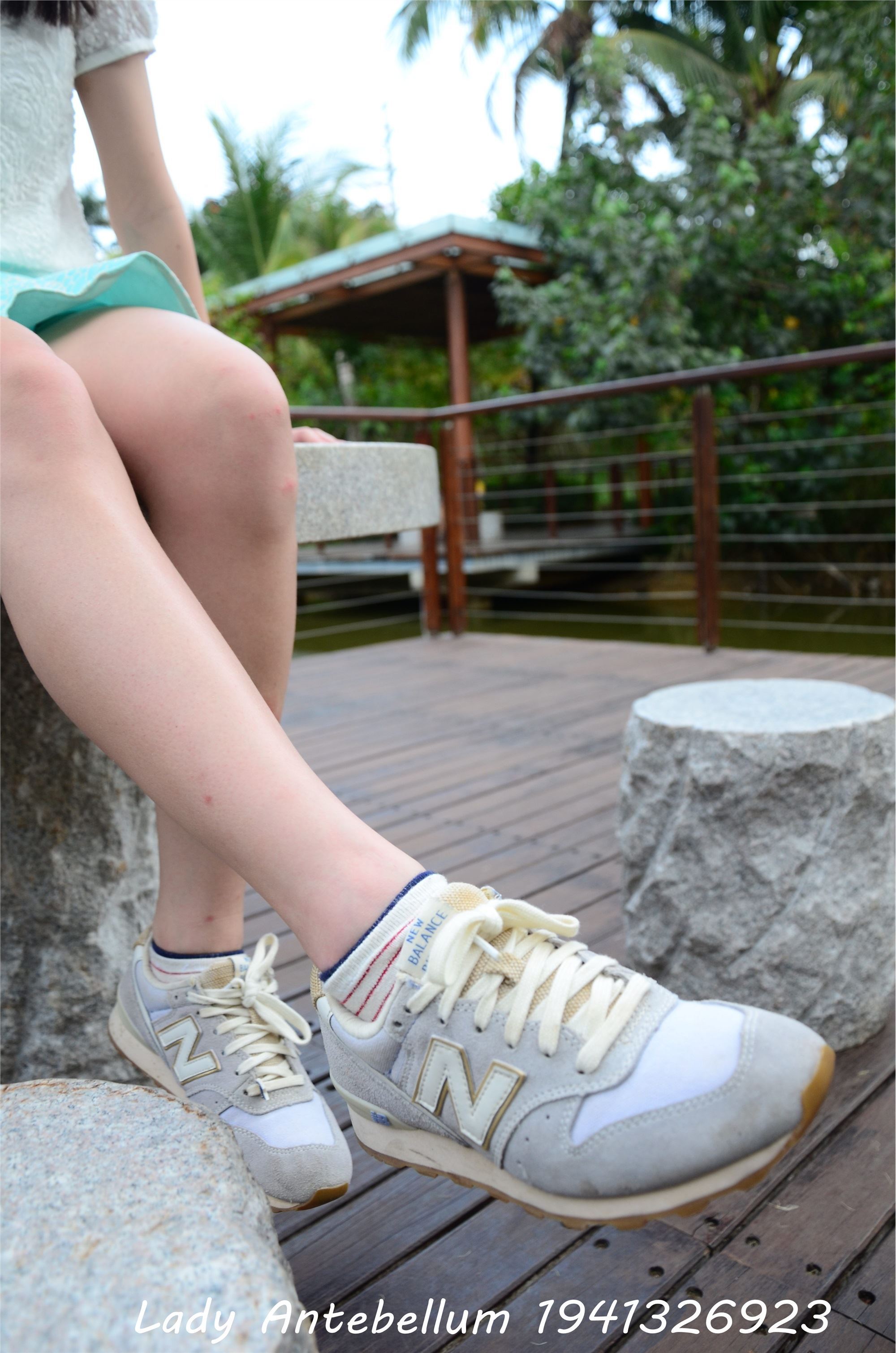 战前女神  恋足美腿棉袜女神级摄影套图 090