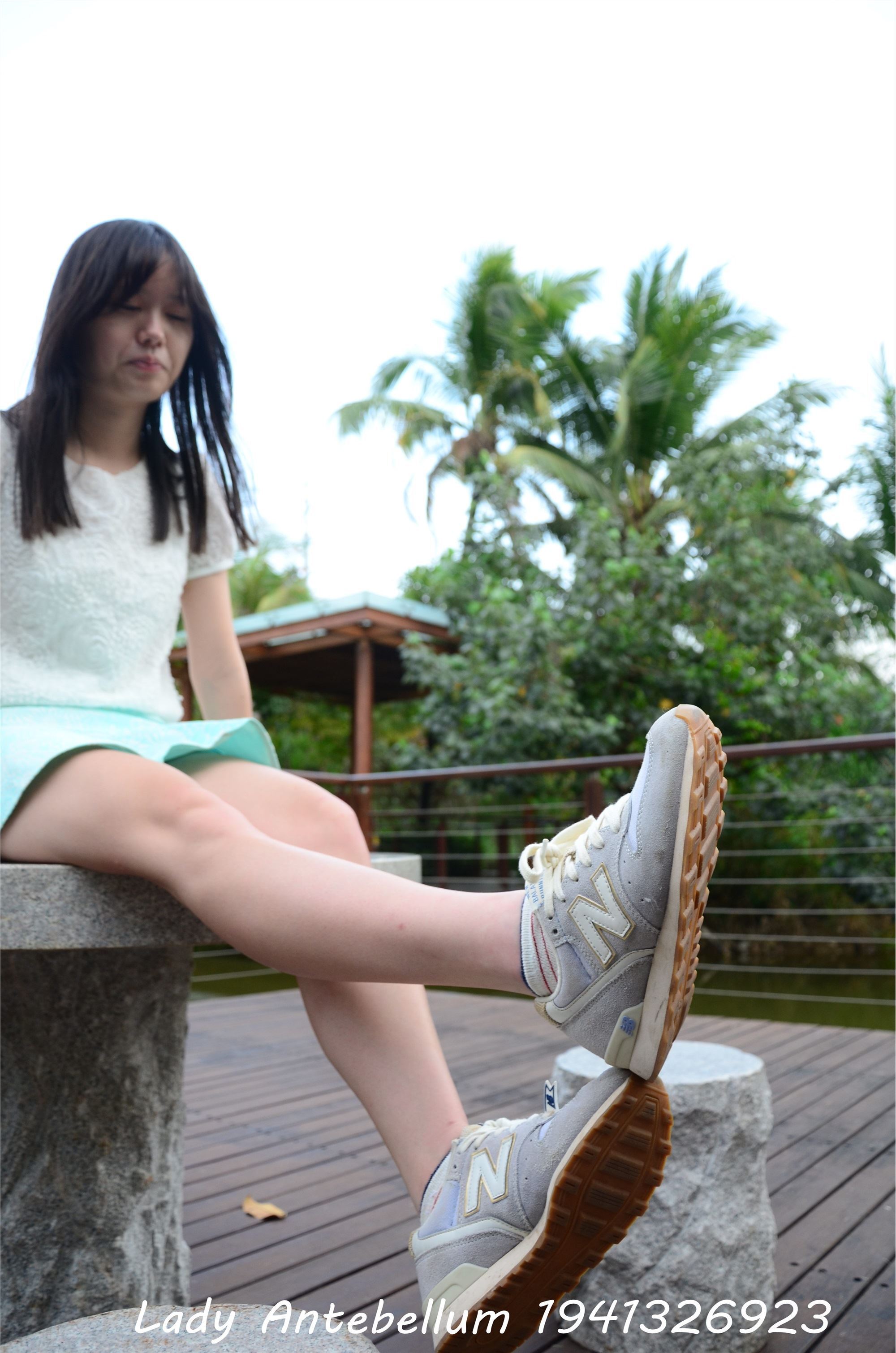 战前女神  恋足美腿棉袜女神级摄影套图 090