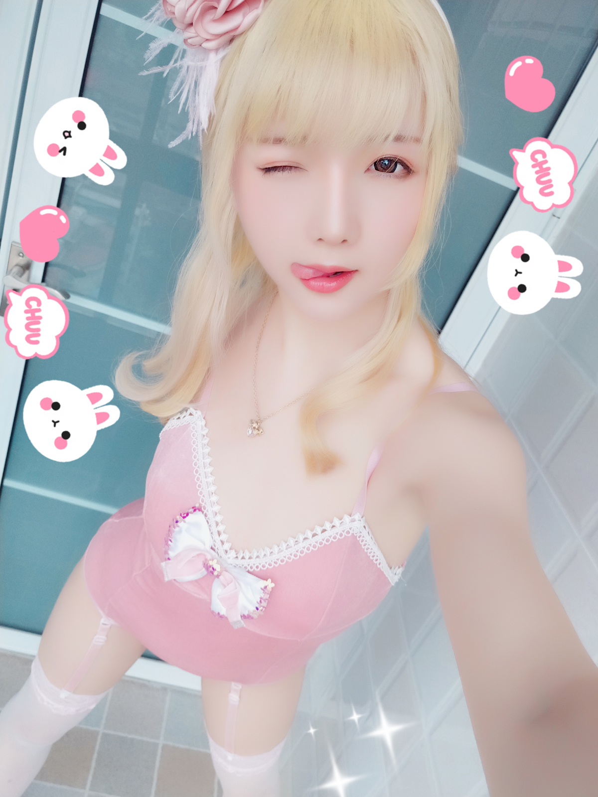 星之迟迟美女图片 VOL.1 粉红泡泡包 PINK兔女郎 桃味KITTY 穹和服