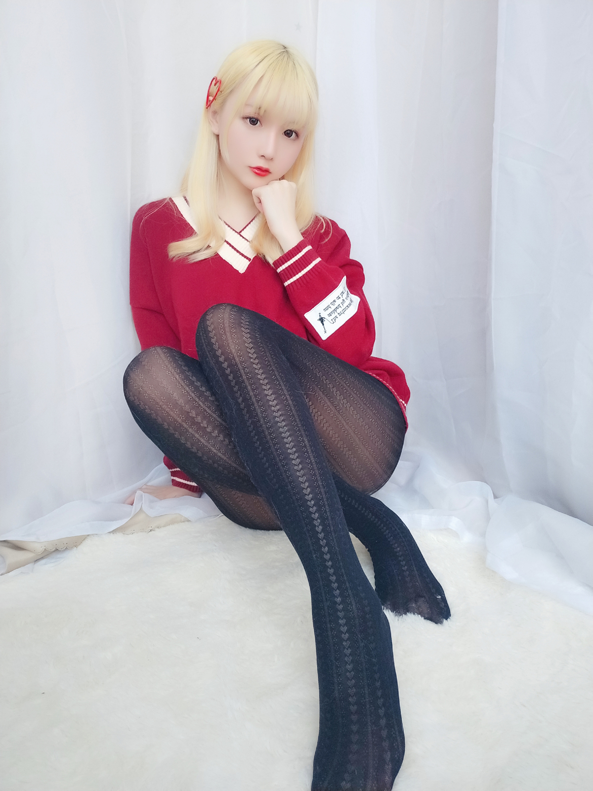 星之迟迟美女图片 VOL.8 玫瑰月光包 玫瑰味黑丝 白月光与红玫瑰